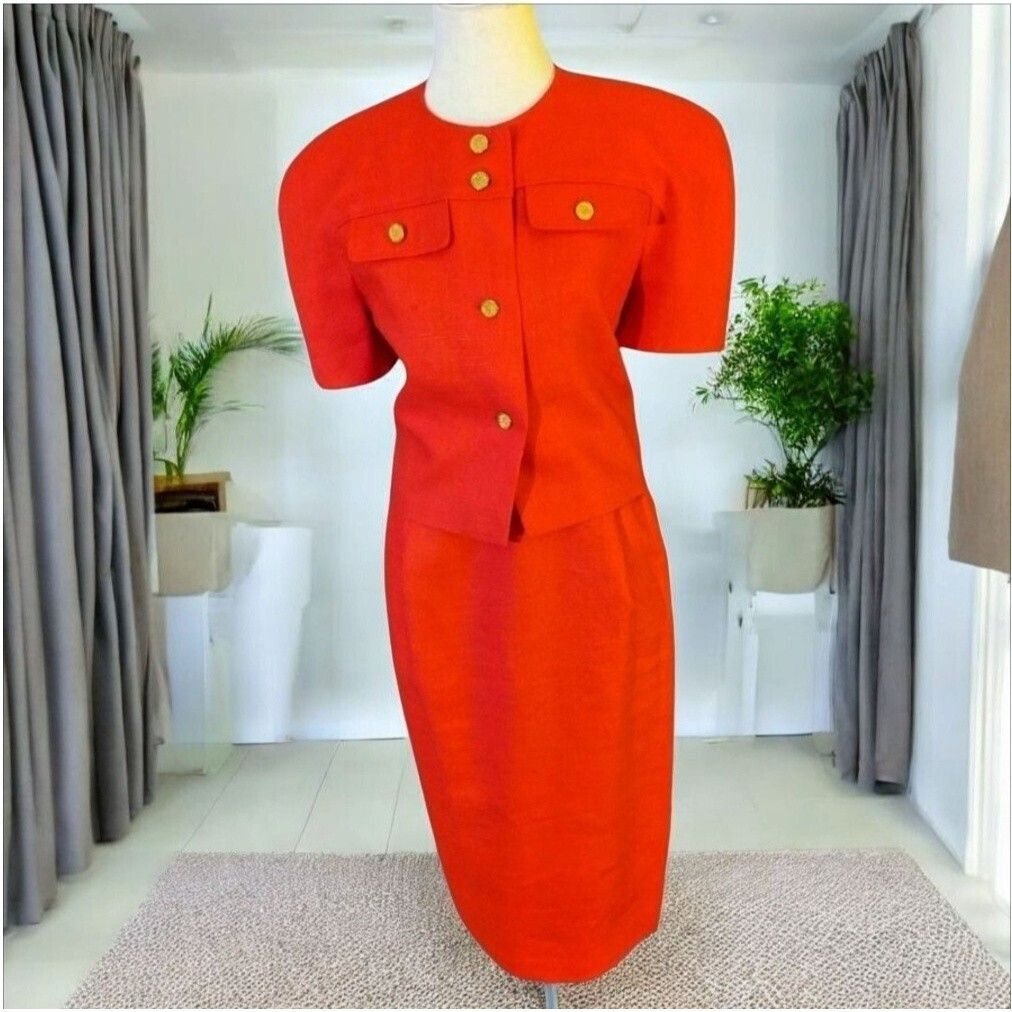 Carolina Herrera VINTAGE 80s CAROLINA HERRERA Designer suit Linen Size 6 Size M / US 6-8 / IT 42-44 - 2 Thumbnail