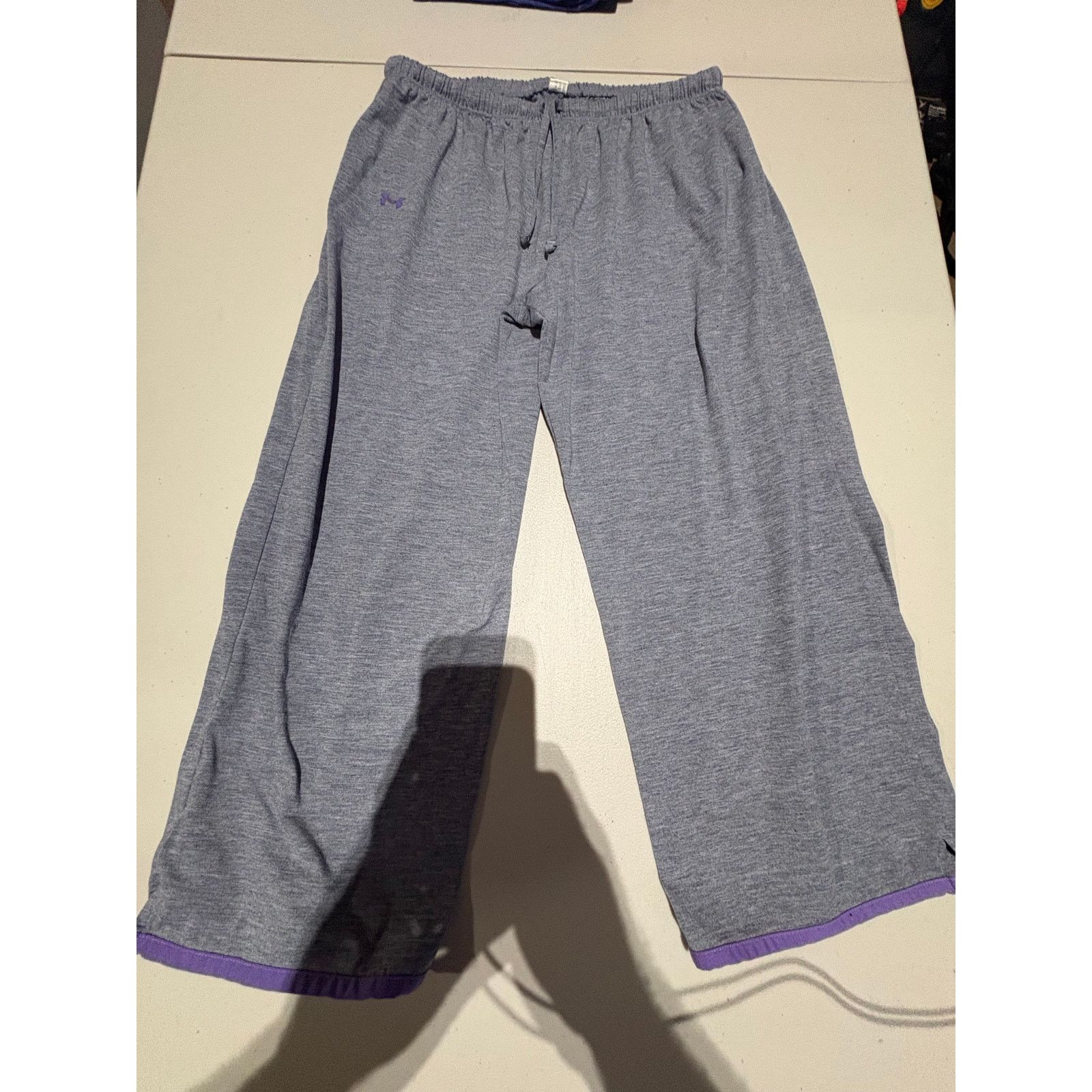 Under Armour Under Armour Women’s Gray Lounge Pants Size Medium Purple Size 30" / US 8 / IT 44 - 2 Thumbnail