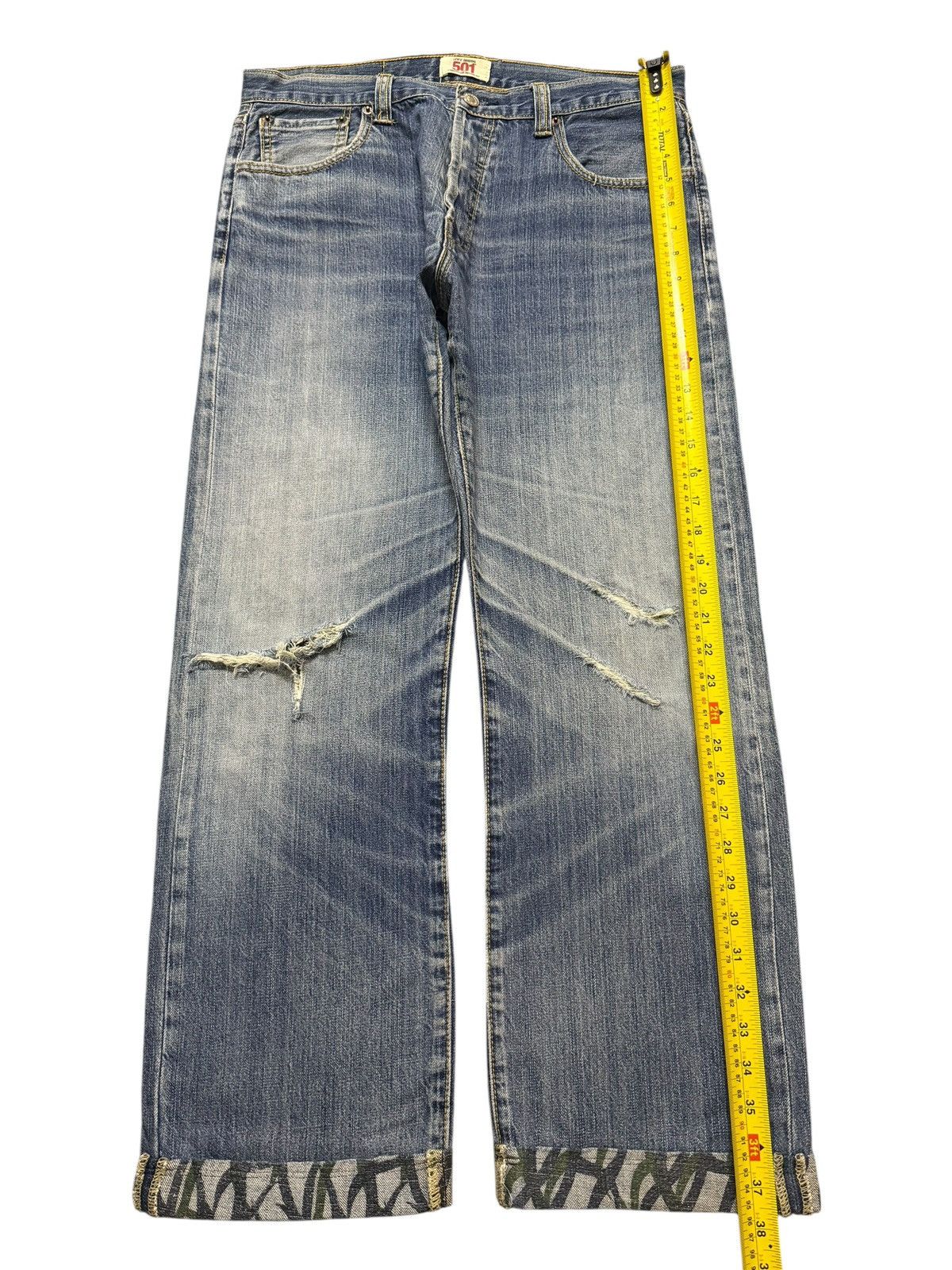 Levi's Vintage Y2K Levis 501 Blue Faded Wash Distressed Wide Leg Size US 32 / EU 48 - 11 Thumbnail