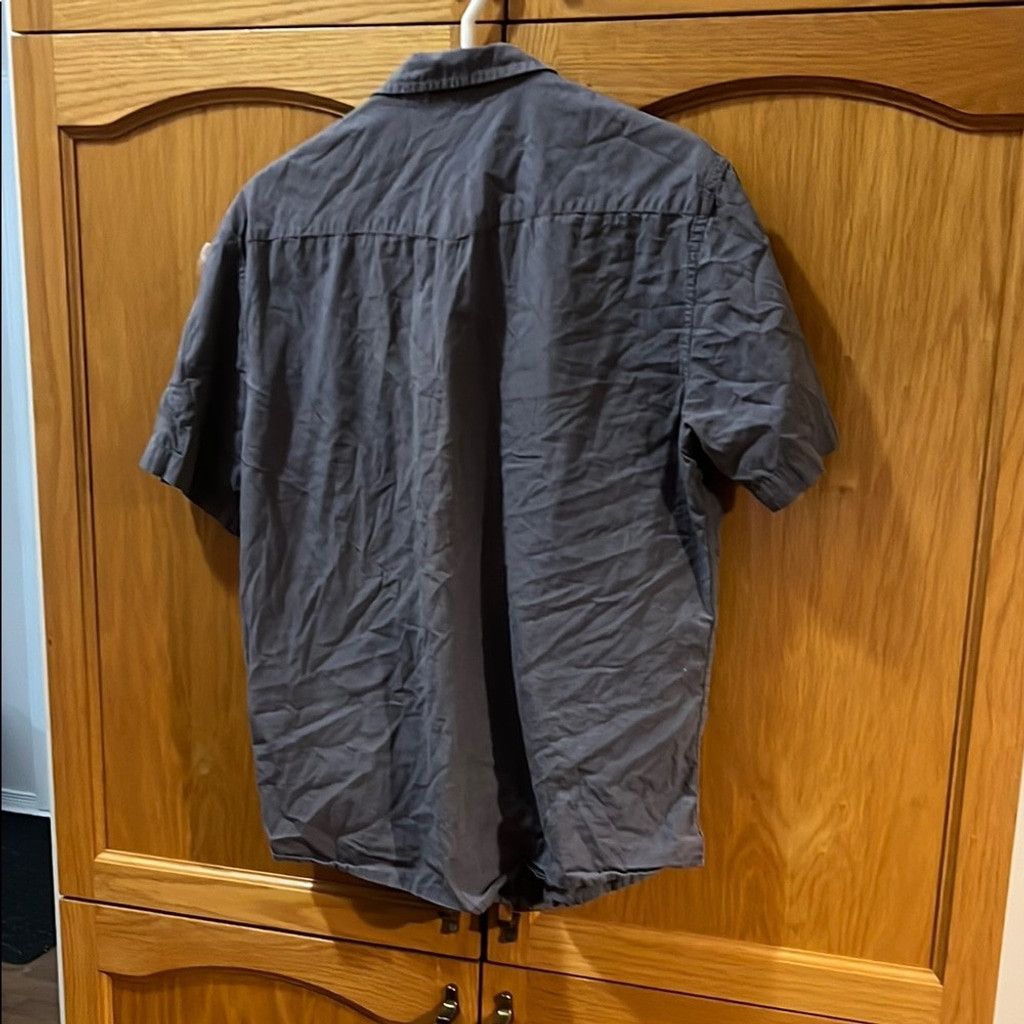 Gap Gray GAP Men's Short Sleeve Tees Shirt Size US L / EU 52-54 / 3 - 3 Thumbnail