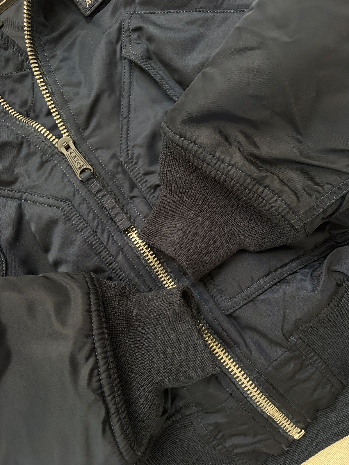 Alpha Industries Alpha Industries 45/P Hooded Fur Bomber Jacket Size US M / EU 48-50 / 2 - 7 Thumbnail