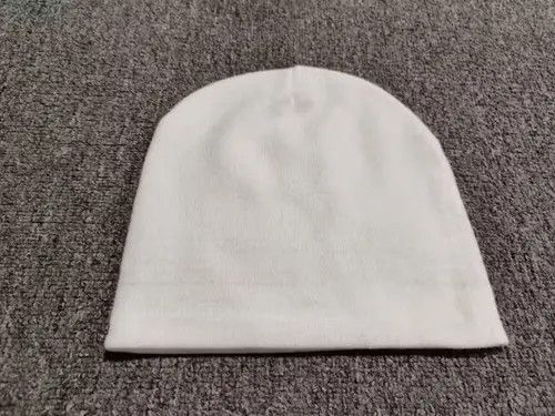 Japanese Brand Money and Motion Graphic No Cuff Knit Beanie Hat White Size ONE SIZE - 2 Thumbnail