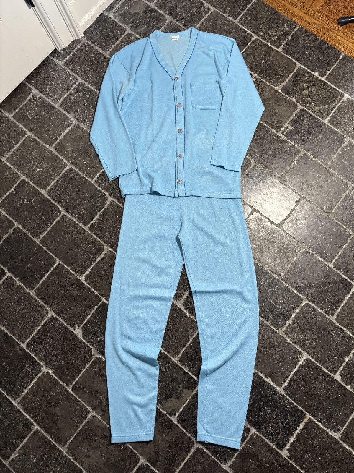 Vintage Vintage Pyajamas Set Emmessey Italy Cardigan Pant Lounge 2pc Size US 28 / EU 44 - 2 Thumbnail