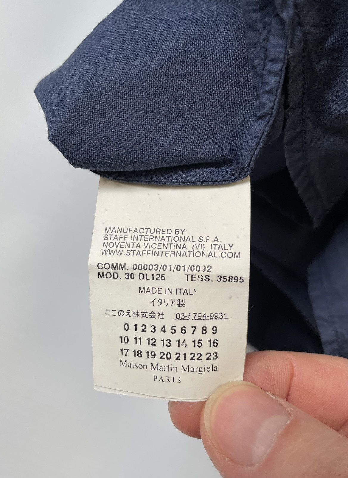 Maison Margiela A/W 09 Trompe L’Oeil ‘Rain Effect’ Print Shirt Size US L / EU 52-54 / 3 - 10 Thumbnail
