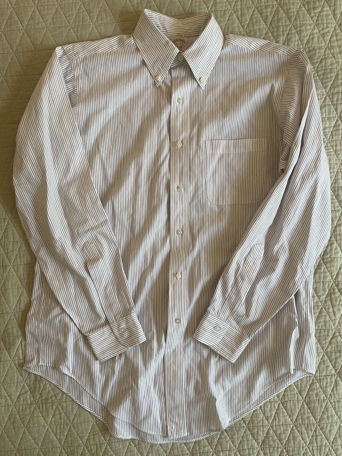 Brooks Brothers Alternating Fine Stripe Button Down Shirt Size US M / EU 48-50 / 2 - 2 Thumbnail