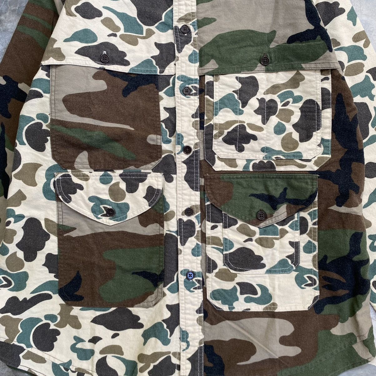 Beams Plus Rare Beams Plus Patcwork Camo Multipocket Outer shirt Size US XL / EU 56 / 4 - 4 Thumbnail