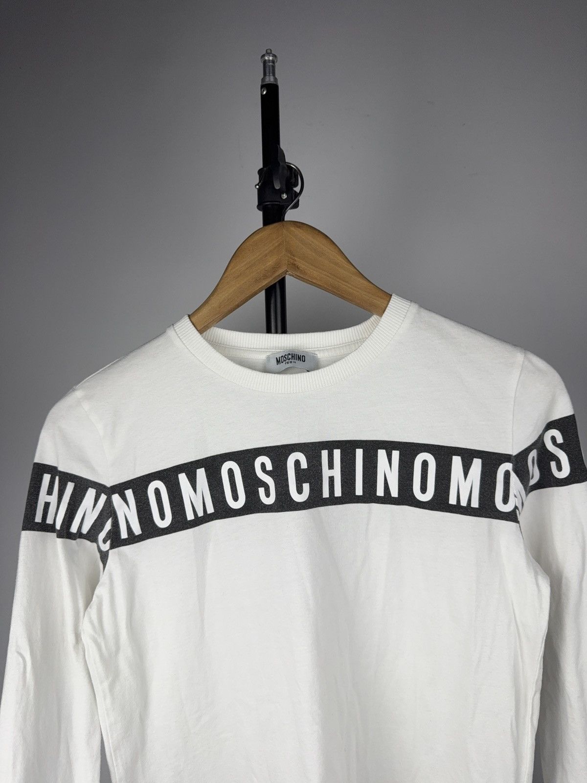 Moschino Luxury 00s Moschino Teen Logo Long Sleeve Womens XS Size XS / US 0-2 / IT 36-38 - 4 Thumbnail