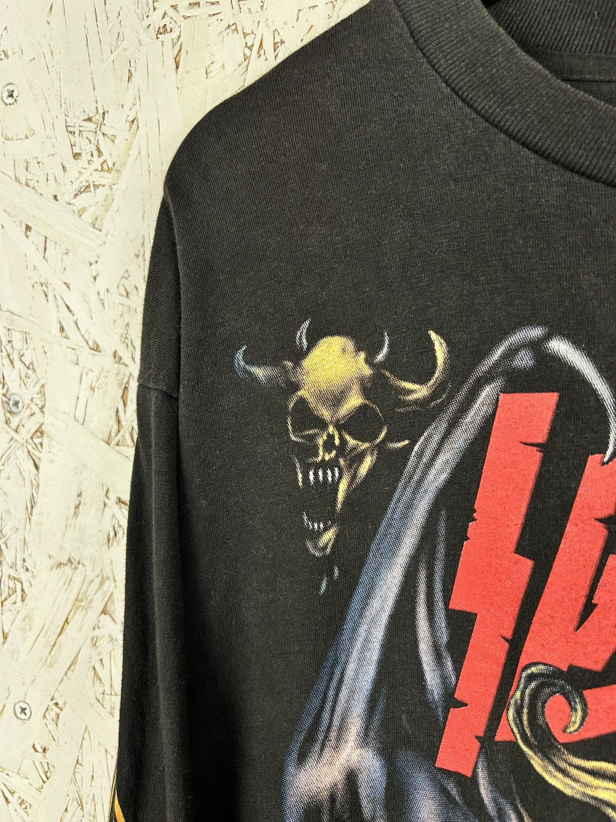 Band Tees 90s Slayer 1996 Airbrush Demon Rock Eagle Band Long Sleeve Size US M / EU 48-50 / 2 - 3 Thumbnail