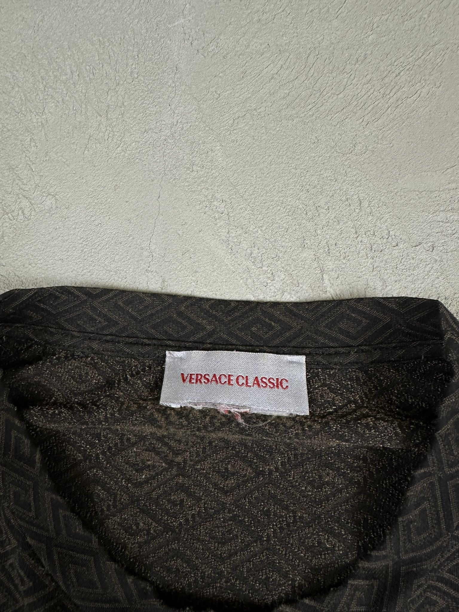 Versace Vintage Versace Classic Monogram Longsleeve T-shirt Size US L / EU 52-54 / 3 - 14 Thumbnail