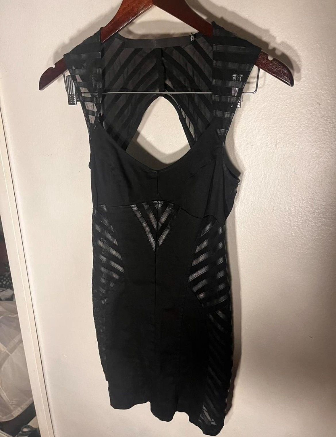 Lip Service LIP SERVICE SECRET SOCIETY MESH MINI DRESS BODYCON Size XS / US 0-2 / IT 36-38 - 3 Thumbnail