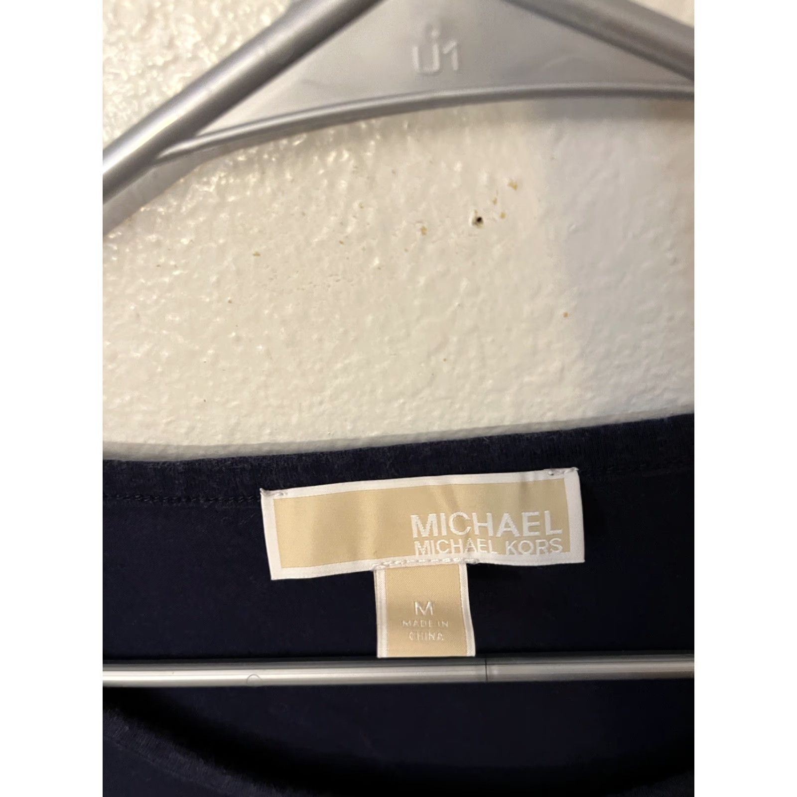 Michael Kors Michael Kors Blue Tee Front Long Sleeve Logo Stud Accent Size M Womens Shirt Regular Crew Neck T-Shirt Size M / US 6-8 / IT 42-44 - 2 Thumbnail