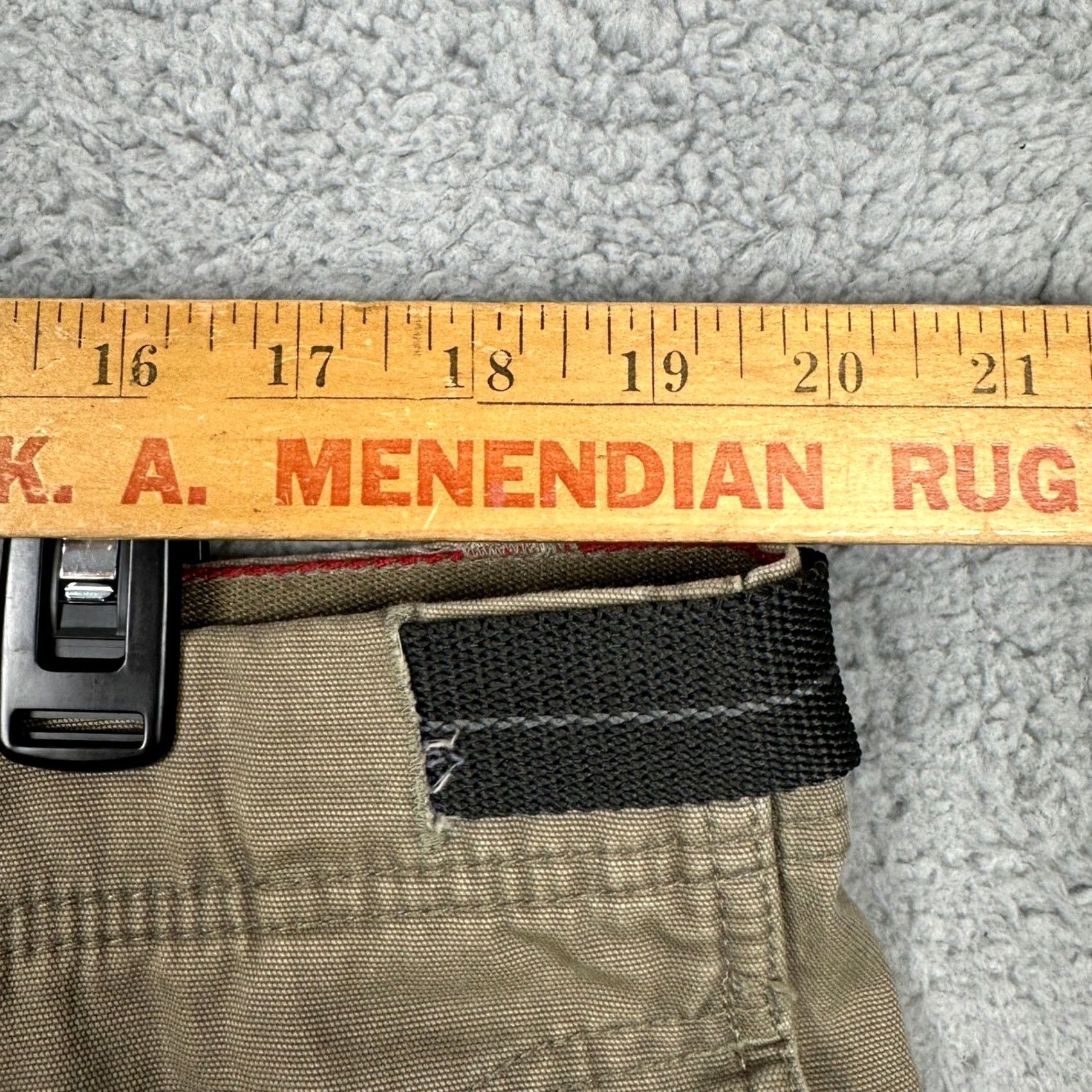 Old Navy Old Navy Cargo Pants Men 40x32 Tan Canvas Straight Leg Cargo Belted Utility Pockets EUC Size US 40 / EU 56 - 4 Thumbnail