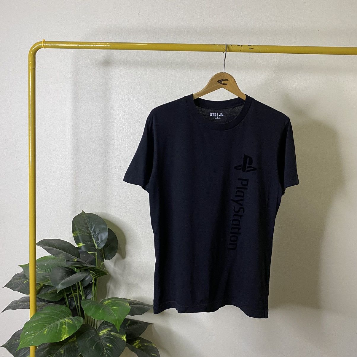 Playstation Uniqlo UT x Playstation Collaboration T Shirt Size US M / EU 48-50 / 2 - 6 Thumbnail