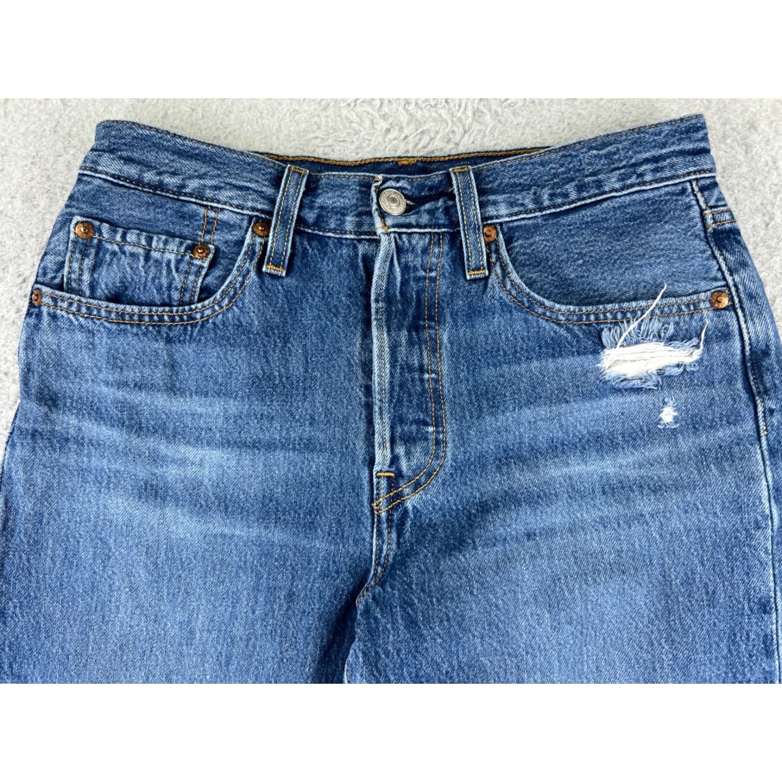 Levi's Vintage Levi's 501 XX Jeans Women Adult Medium Blue Denim Straight Fit Distressed Button Fly Size 27" / US 4 / IT 40 - 4 Thumbnail