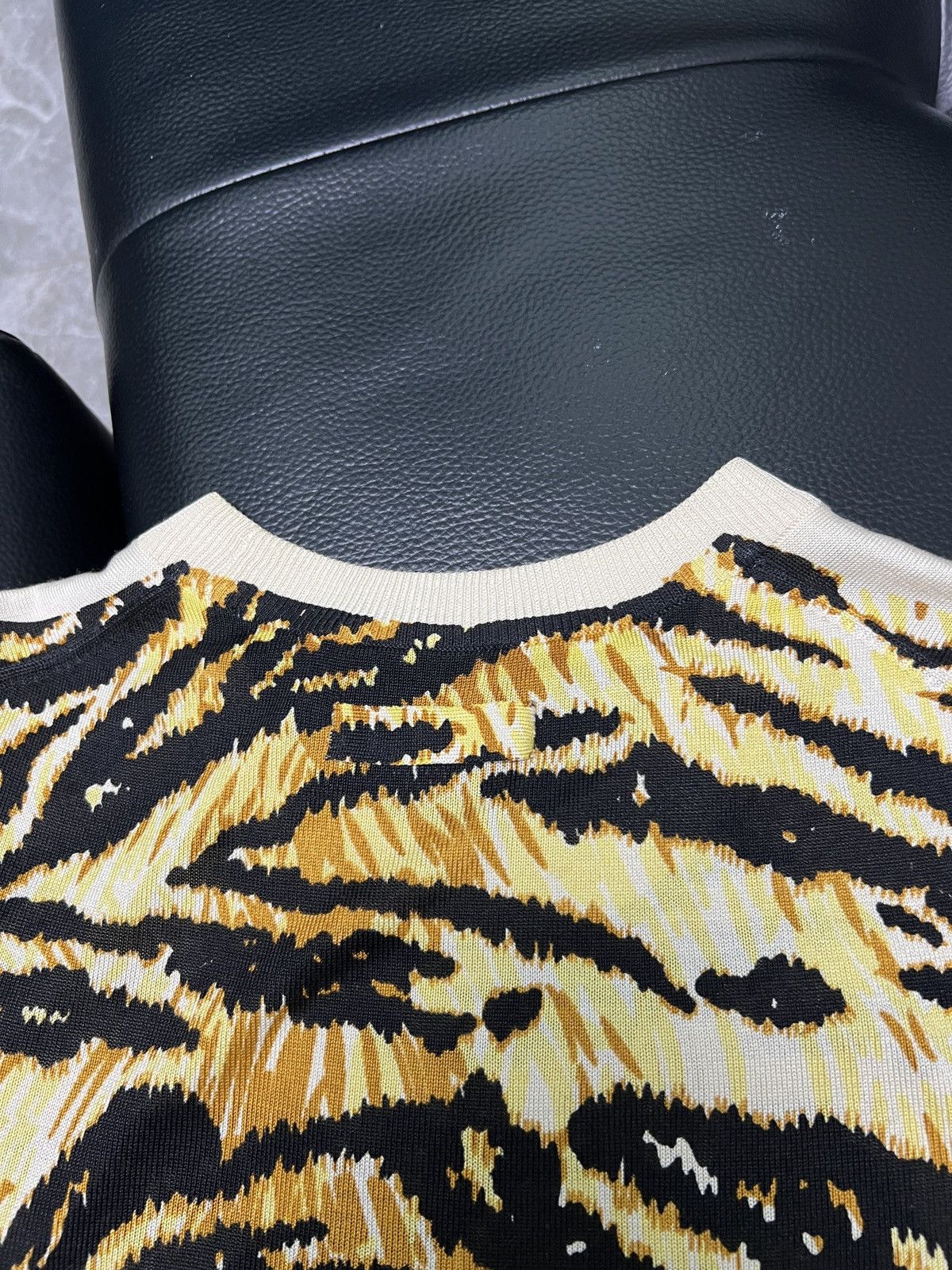 Dolce & Gabbana Dolce&Gabbana by D&G Tiger Pattern Knit Short Sleeve Size S / US 4 / IT 40 - 5 Thumbnail