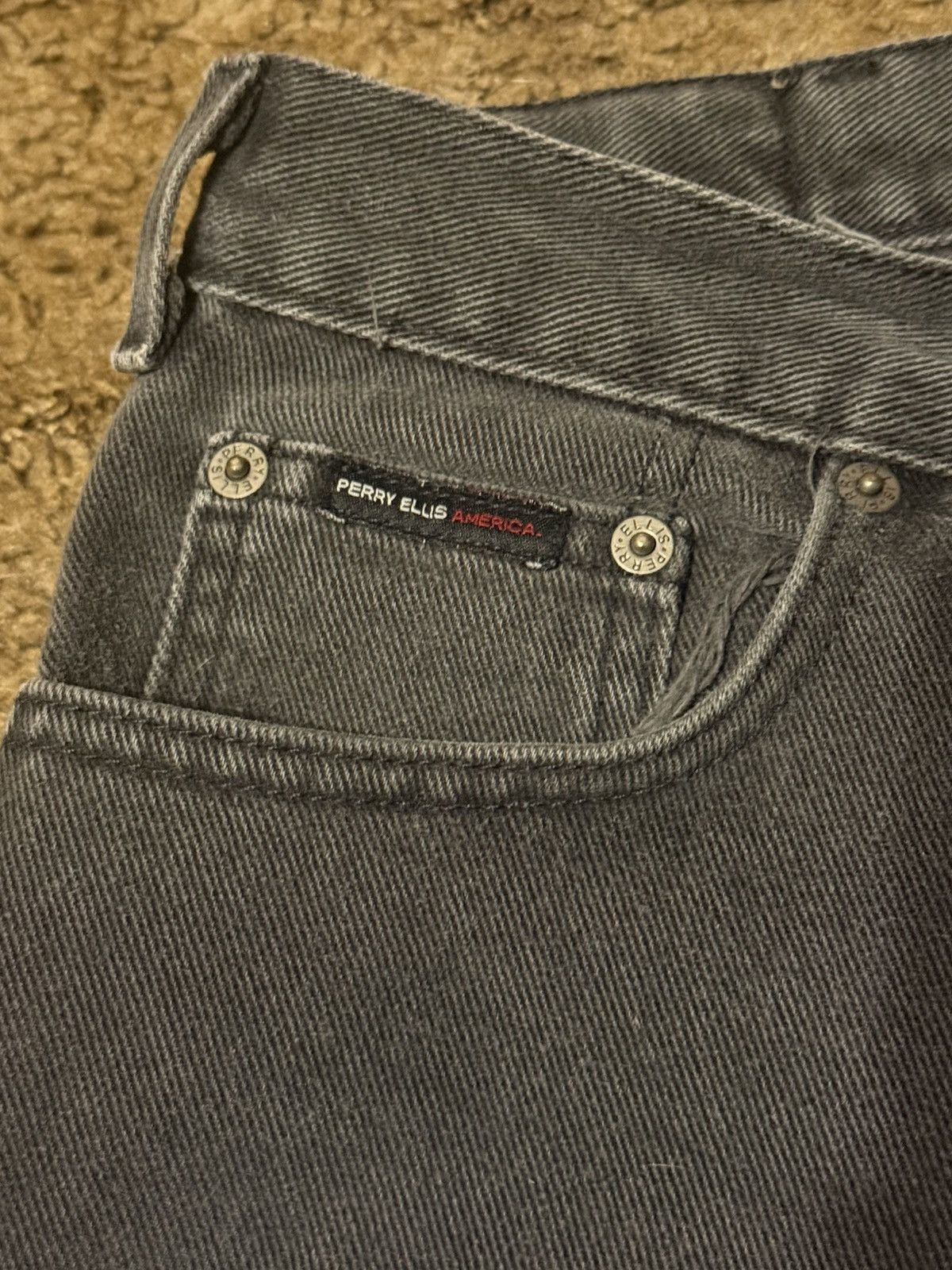 Perry Ellis Vintage Y2K Perry Ellis Grey Jean Shorts Jorts Mens Size 38 Size US 38 / EU 54 - 2 Thumbnail
