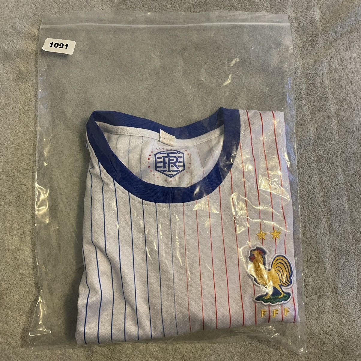 Other France Jersey Mens Small White 2024 Kit Soccer National Team Size US S / EU 44-46 / 1 - 8 Thumbnail