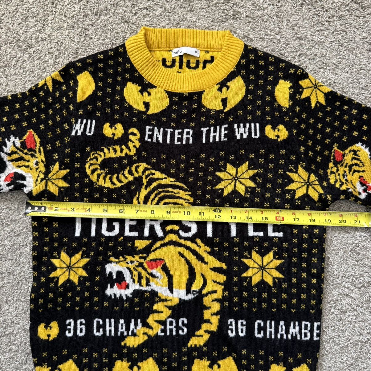 Wu-Tang Clan 🔴 Wu-Tang Sweater Size Small Hulu x WuTang Xmas Christmas Size US S / EU 44-46 / 1 - 7 Thumbnail