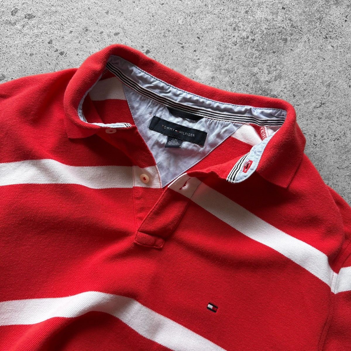Tommy Hilfiger Tommy Hilfiger Mens Red Striped Short Sleeve Polo Shirt Size US L / EU 52-54 / 3 - 3 Thumbnail