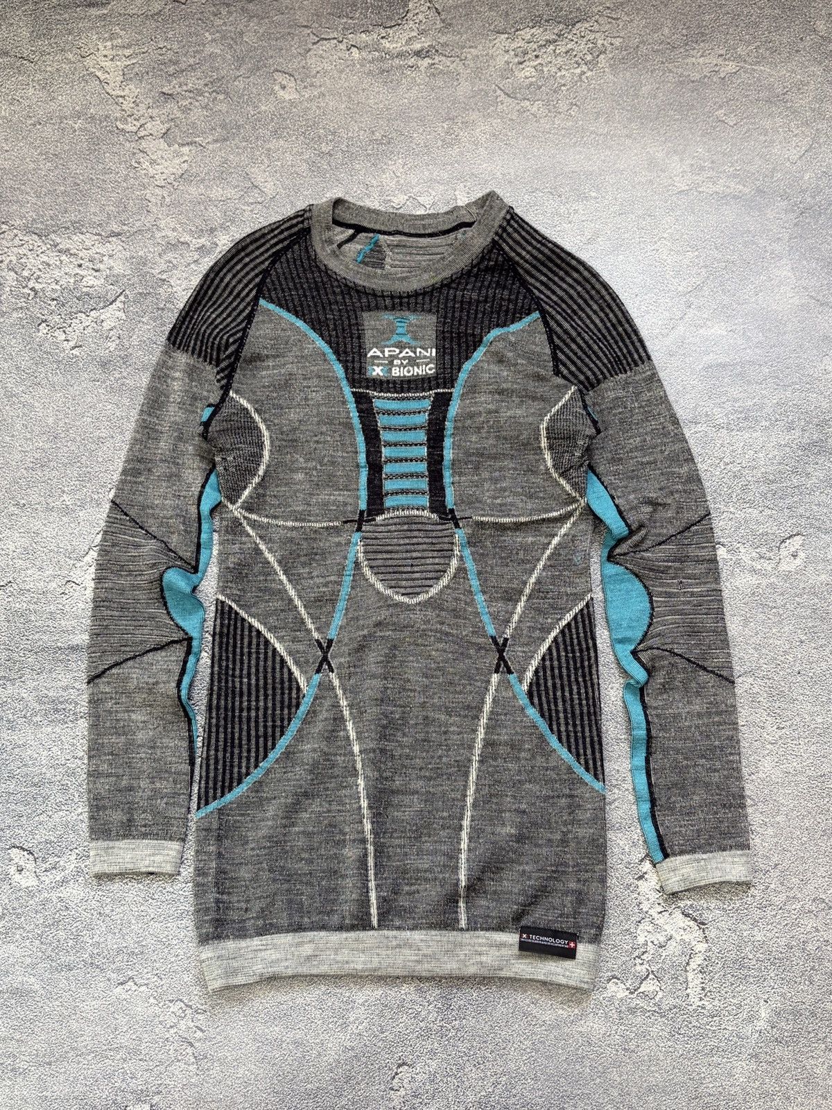 Vintage Apani X-Bionic Merino Base Layer Shirt Grey L/XL Size US XL / EU 56 / 4 - 1 Thumbnail