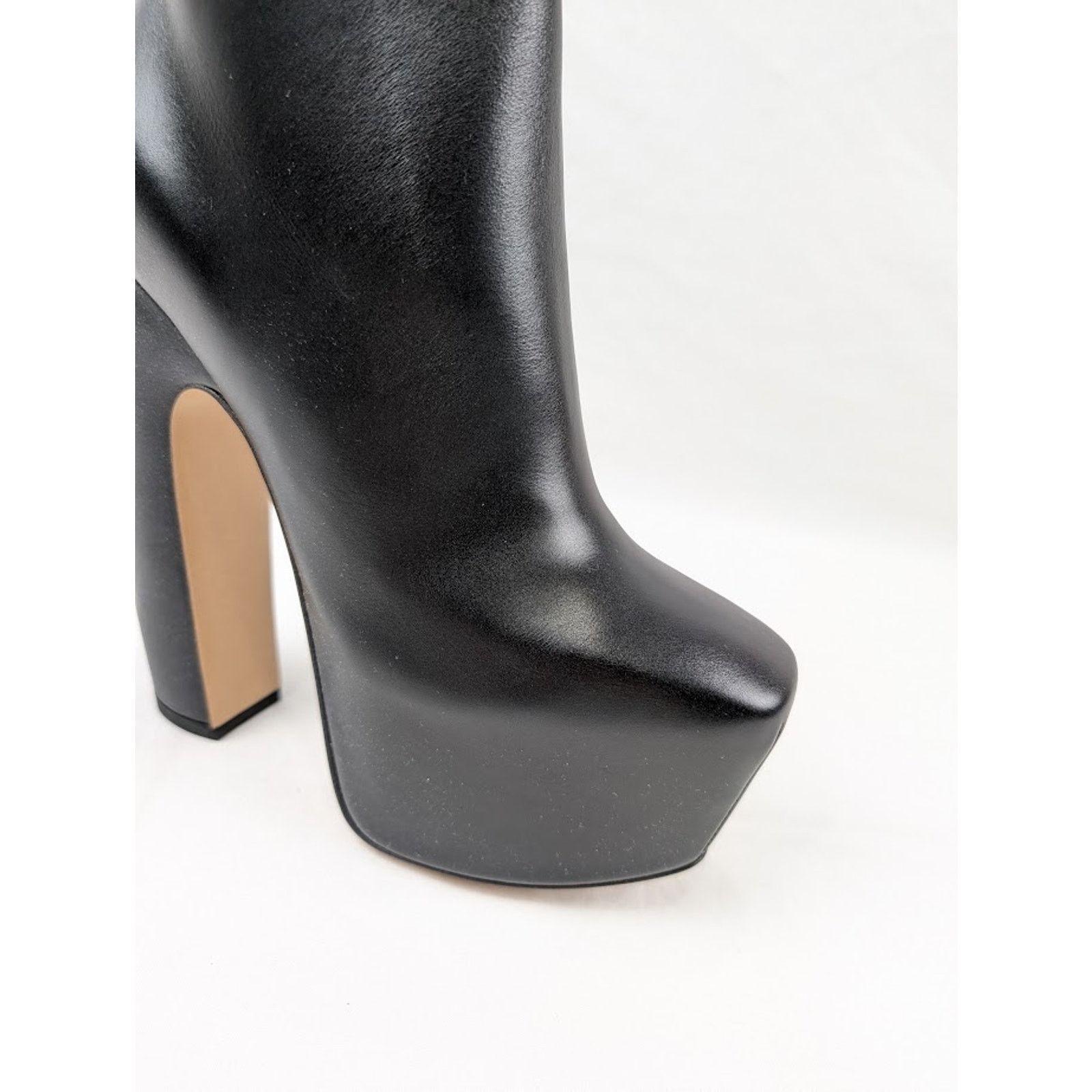Bottega Veneta o1rshd1 Veneta Calf Mostra Ankle Boots in Black Size US 10 / IT 40 - 3 Thumbnail