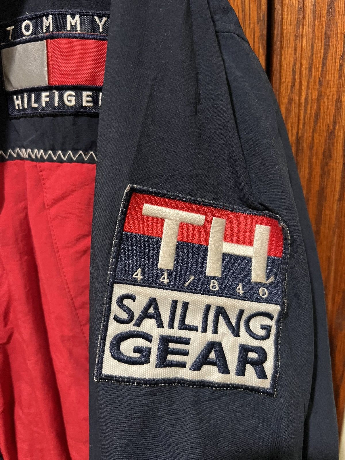 Online Vintage Tommy Hilfiger