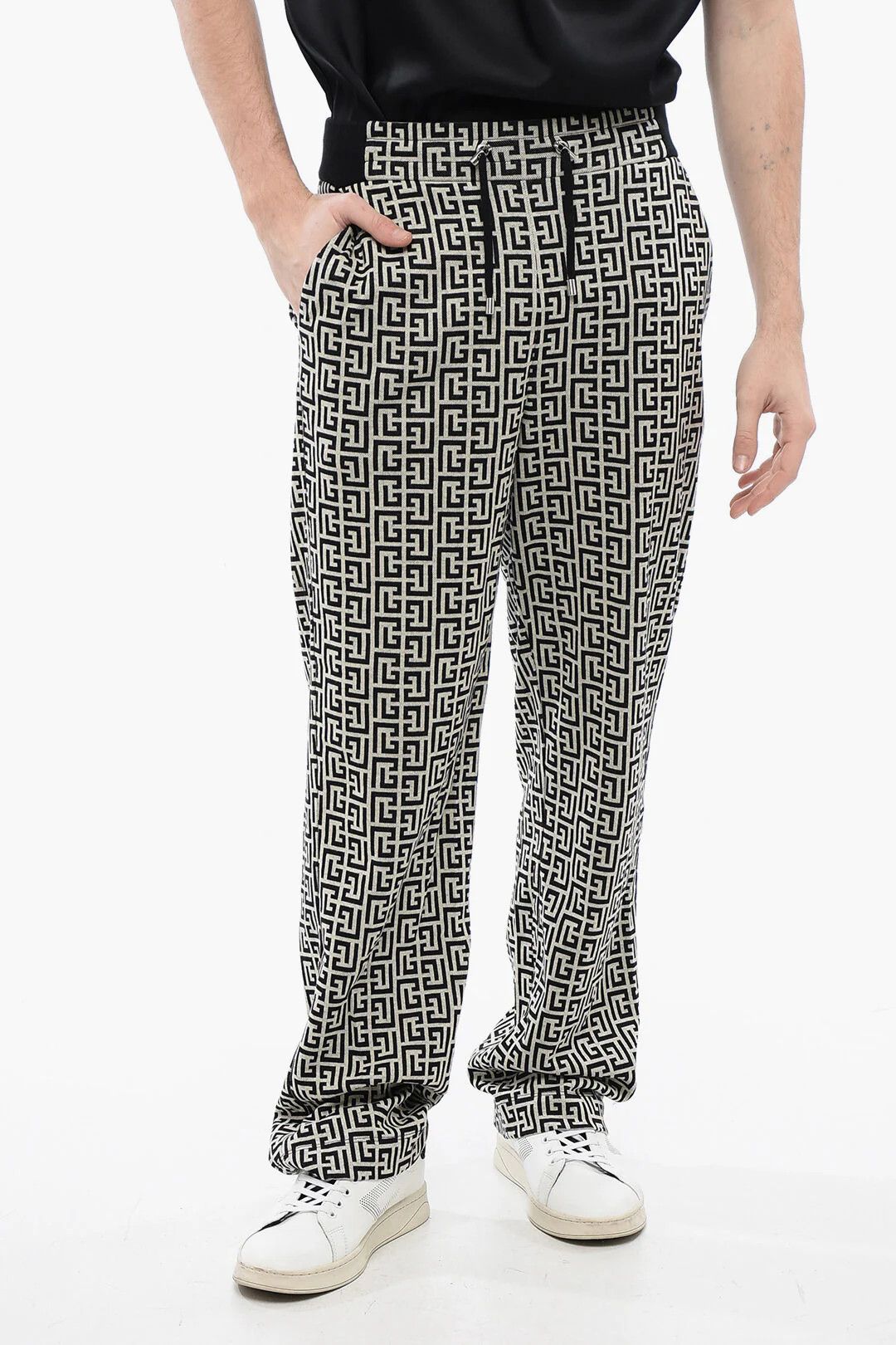 Balmain og1mm0326 Sweatpants & Joggers in Black / White Size US 36 / EU 52 - 1 Thumbnail
