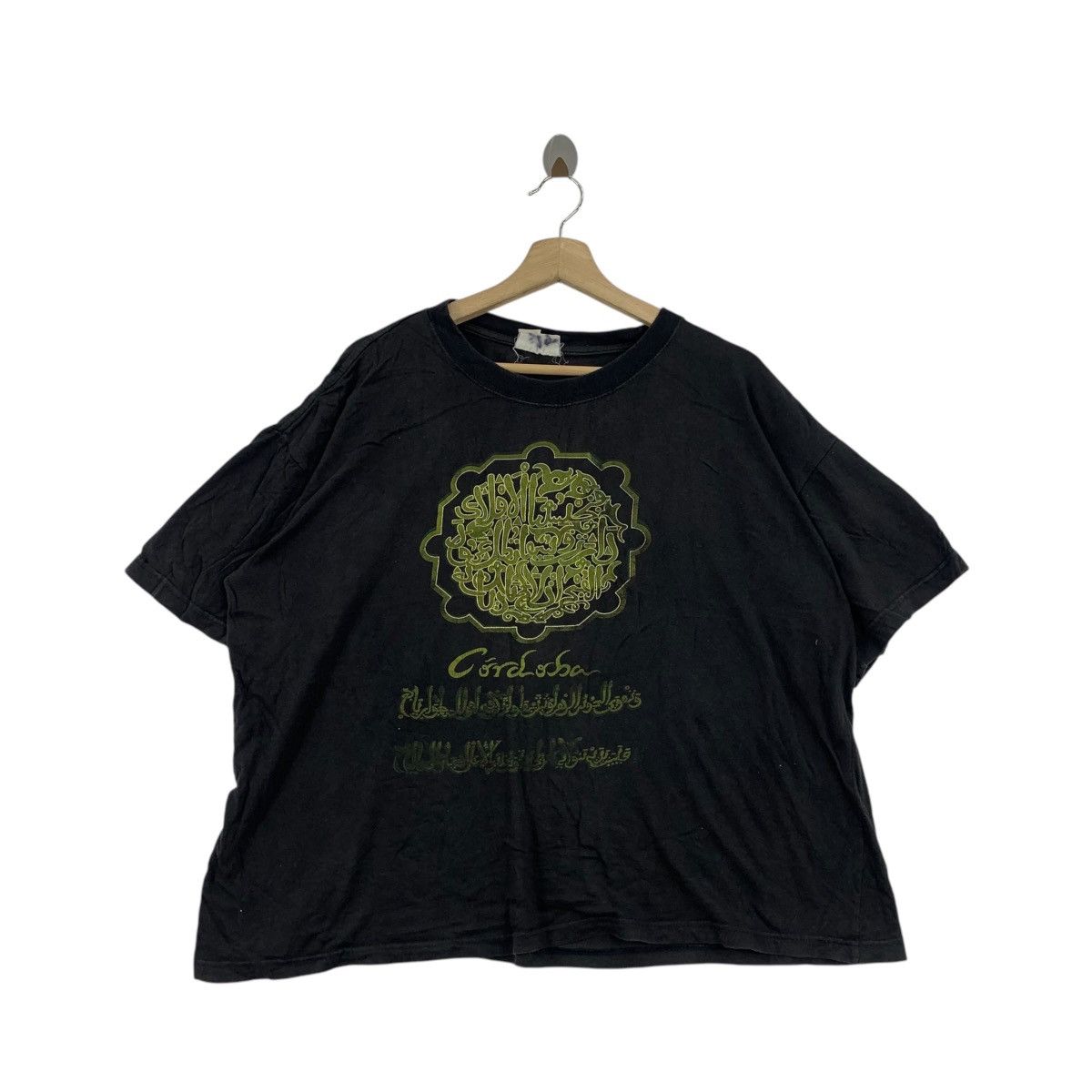 Vintage Vintage 90’ CORDOBA SPAIN CULTURE Arabic Baggy Tee Shirt Size XL / US 12-14 / IT 48-50 - 1 Thumbnail