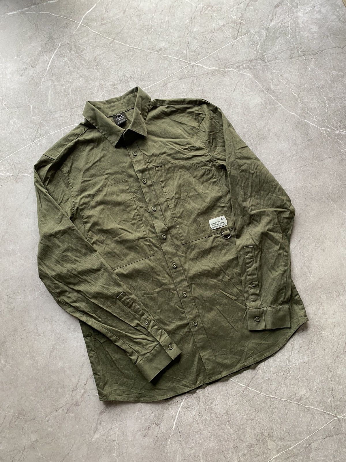 Oakley Basic Oakley INC Regular Fit Button Up Shirt Long Sleeve Size US M / EU 48-50 / 2 - 1 Thumbnail