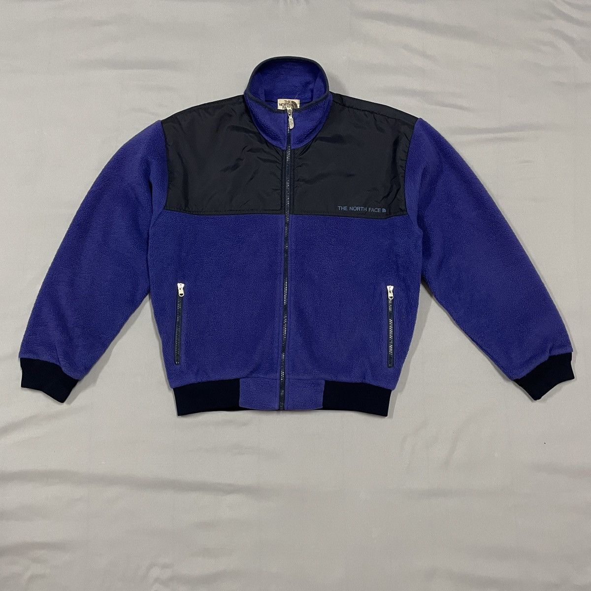 The North Face Vintage The North Face flece jacket. Two tone size L Size US L / EU 52-54 / 3 - 2 Thumbnail