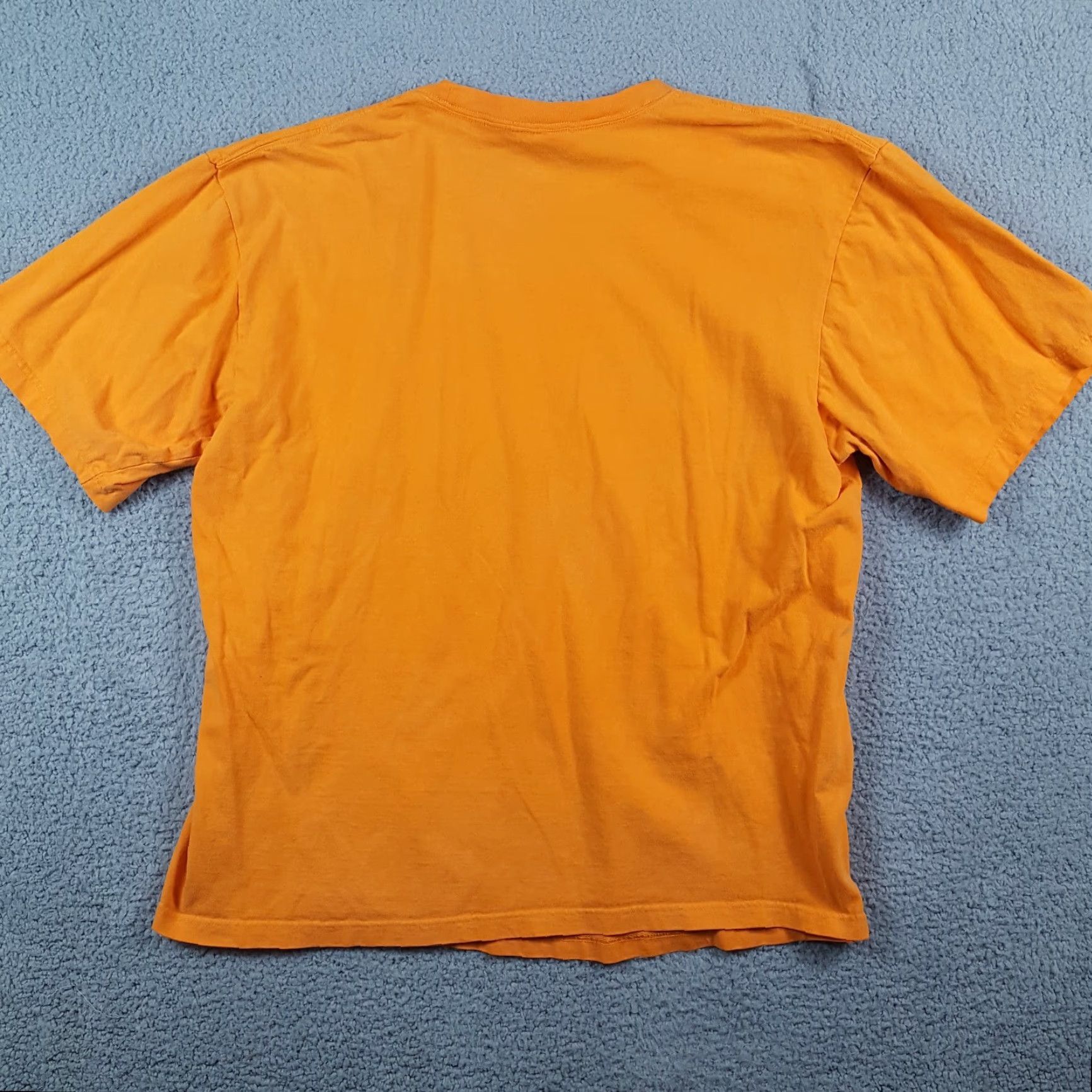 Soffe VINTAGE Soffe Tennessee Vols Basketball T-Shirt Size XL Orange Y2K NCAA Retro Mens Size US XL / EU 56 / 4 - 5 Thumbnail