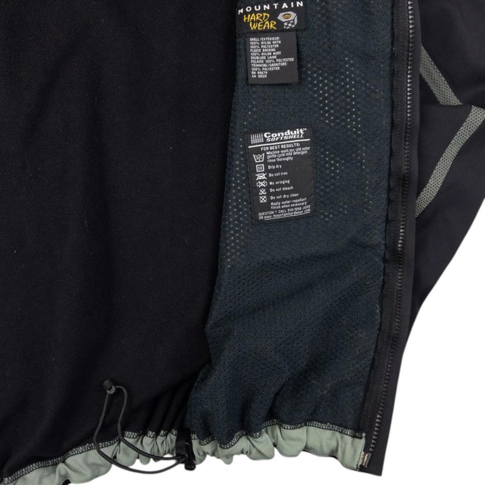 Mountain Hardwear Vintage Mountain Hardwear Conduit Softshell Jacket Size M Size US M / EU 48-50 / 2 - 6 Thumbnail