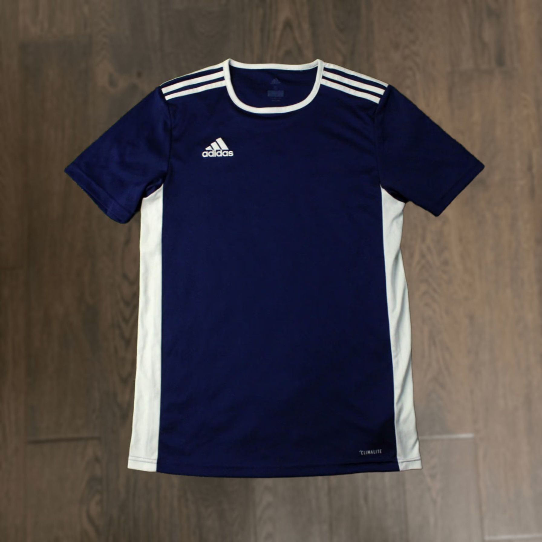 Adidas ADIDAS PERFORMANCE FOOTBALL SHIRT S Navy Blue and White 100% Polyester (Recycled) Vintage No Men Short Sleeve 2018 Size US S / EU 44-46 / 1 - 1 Thumbnail