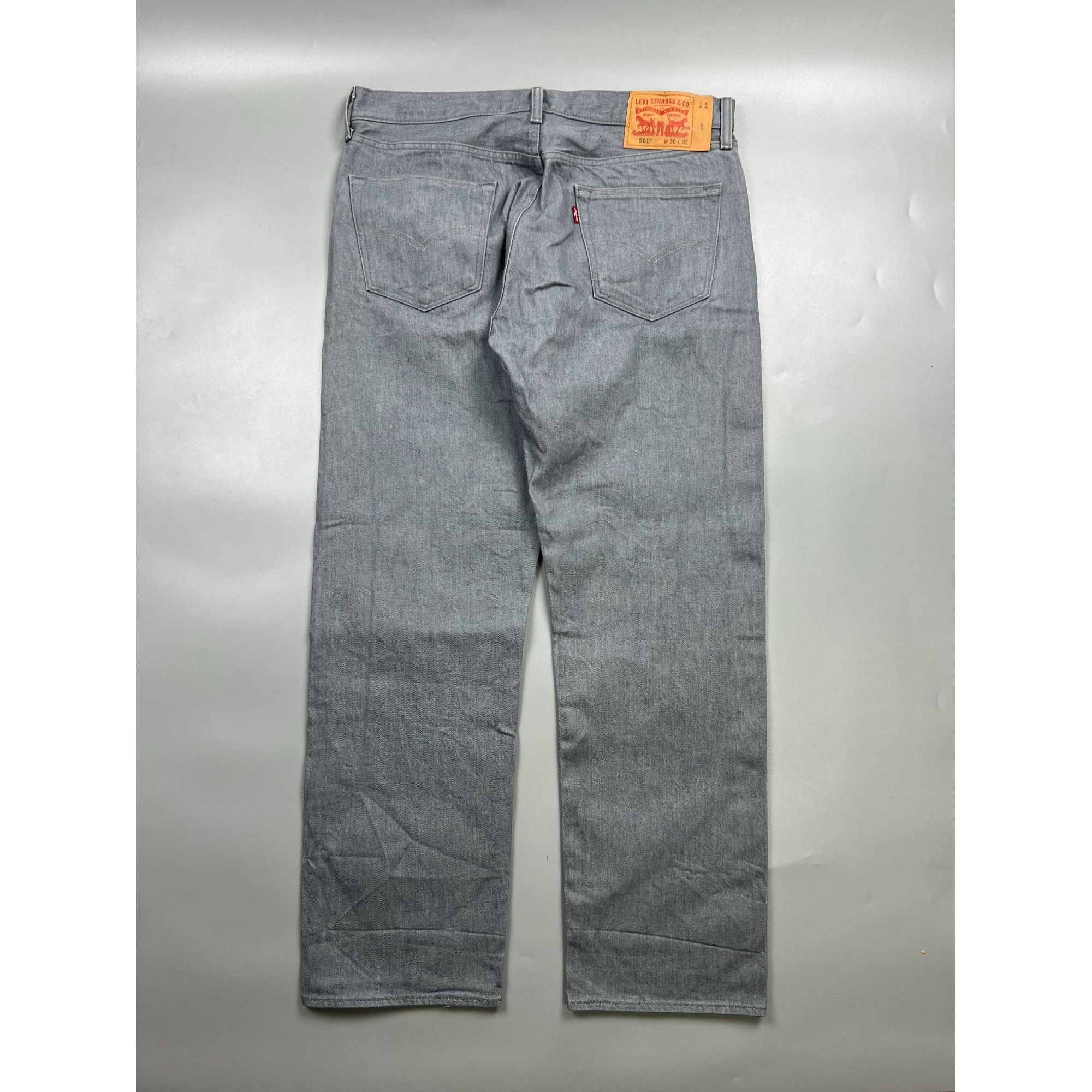 Levi's NWOT Levi’s 501 Gray Denim Jeans Pants (Y0916) Size US 36 / EU 52 - 12 Thumbnail
