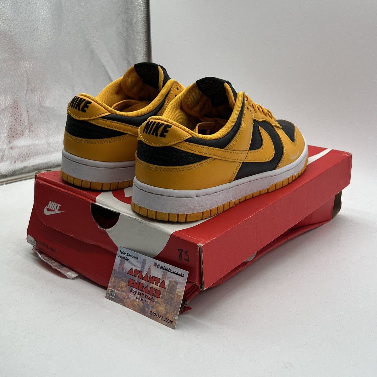 Nike Nike dunk low goldenrod Size US 9.5 / EU 42-43 - 5 Thumbnail