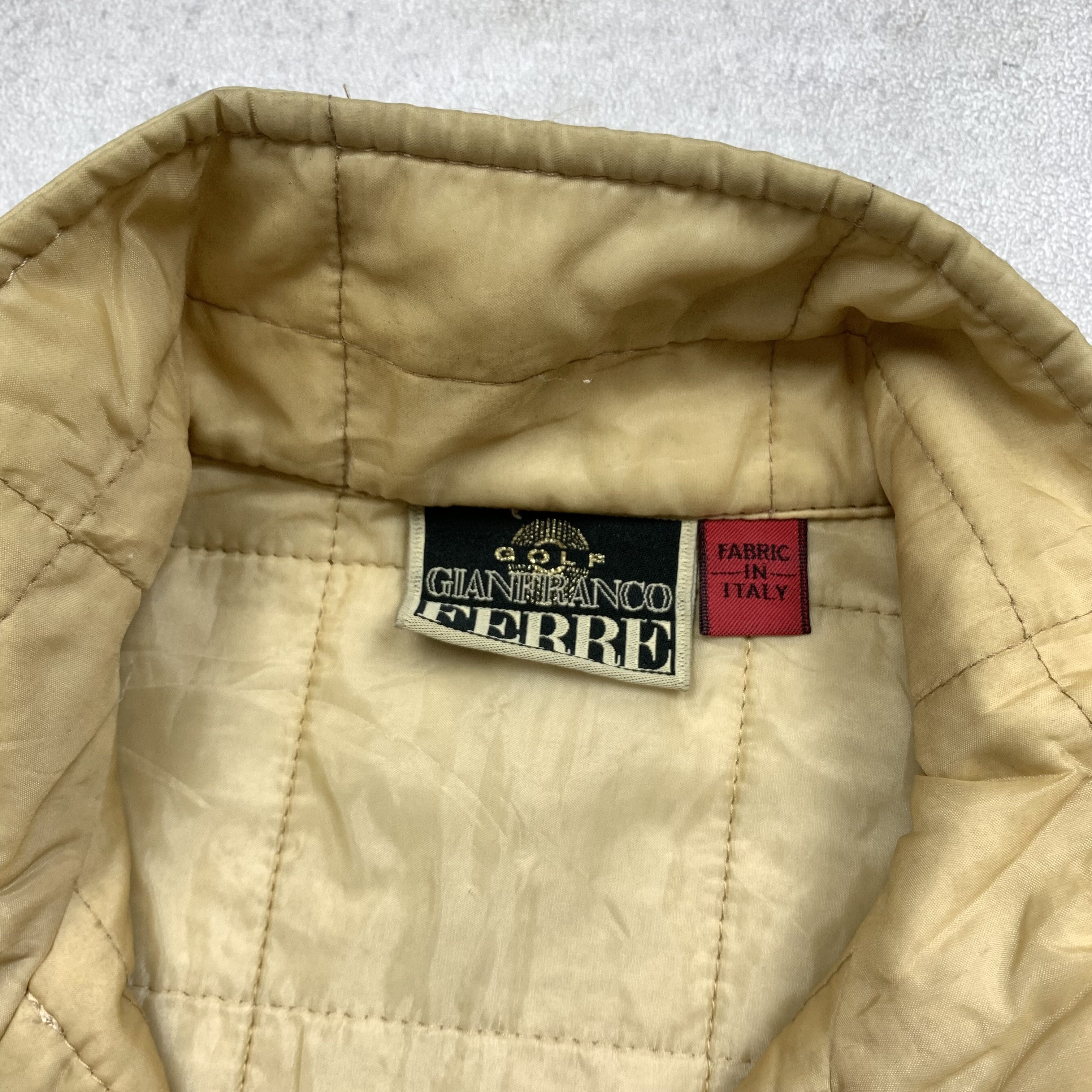 Gianfranco Ferre Gianfranco Ferre Vest Golf Size US S / EU 44-46 / 1 - 5 Thumbnail