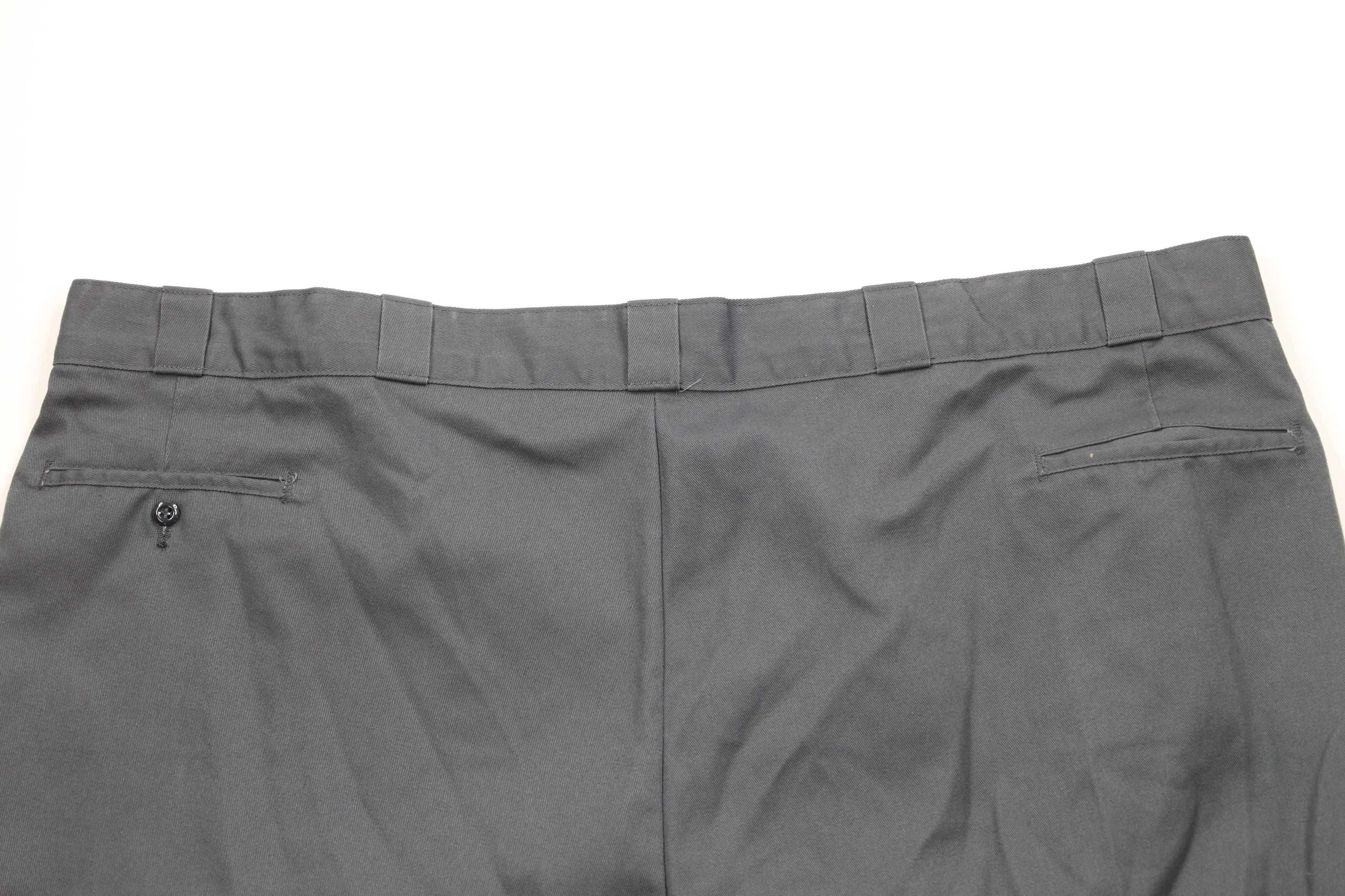 Dickies × Vintage Vintage Dickies Loose Fit Workwear Mechanic Shorts Gray Size US 44 / EU 60 - 13 Thumbnail