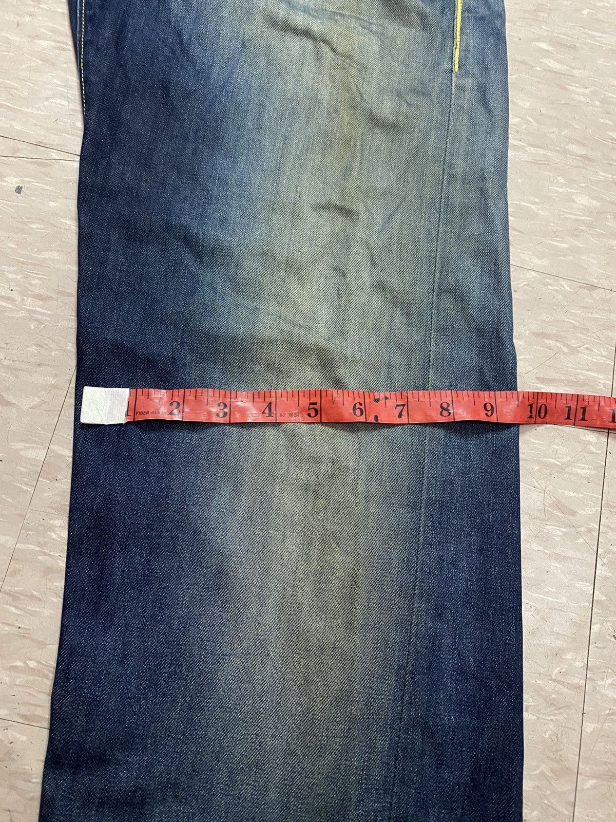 Hollywood Trading Company HTC hollywood trading company distressed jeans Size US 35 - 21 Thumbnail