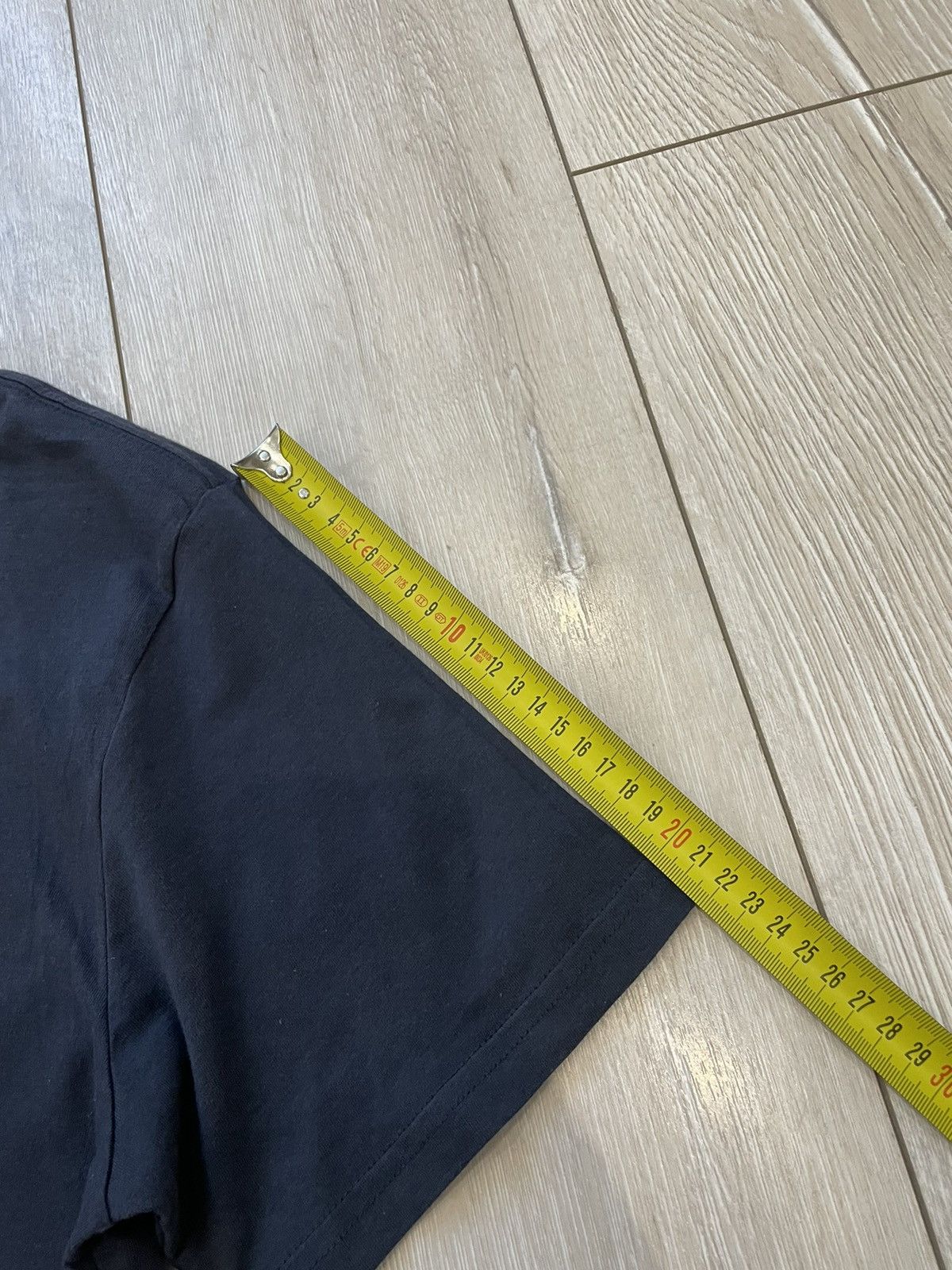 Oakley × Vintage Vintage Oakley Center Logo Boxy T-shirt Y2K XL Size US XL / EU 56 / 4 - 9 Thumbnail