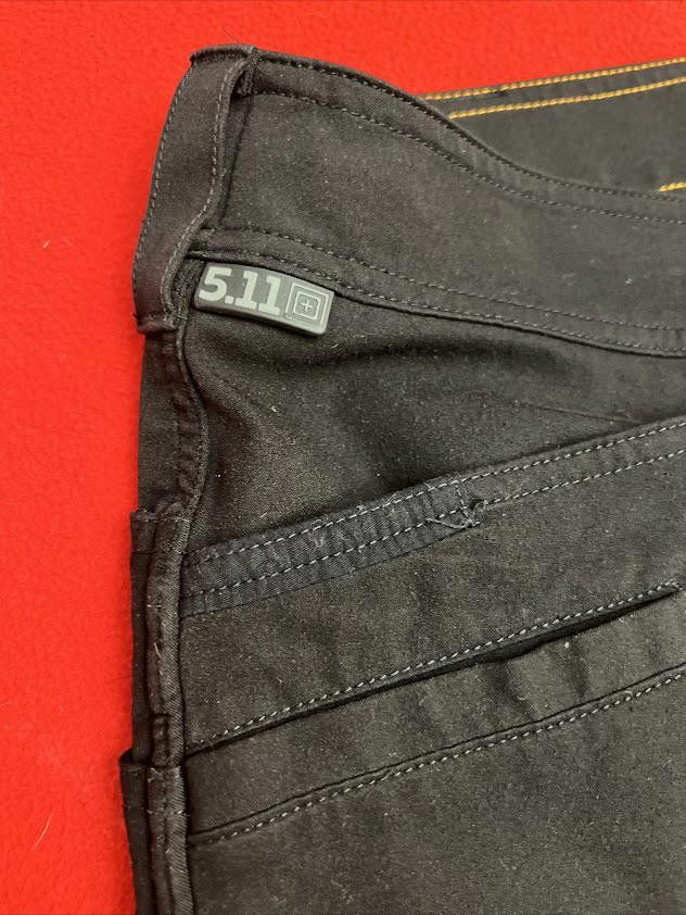 Designer 5.11 Tactical Black Shorts Size US 36 / EU 52 - 3 Thumbnail