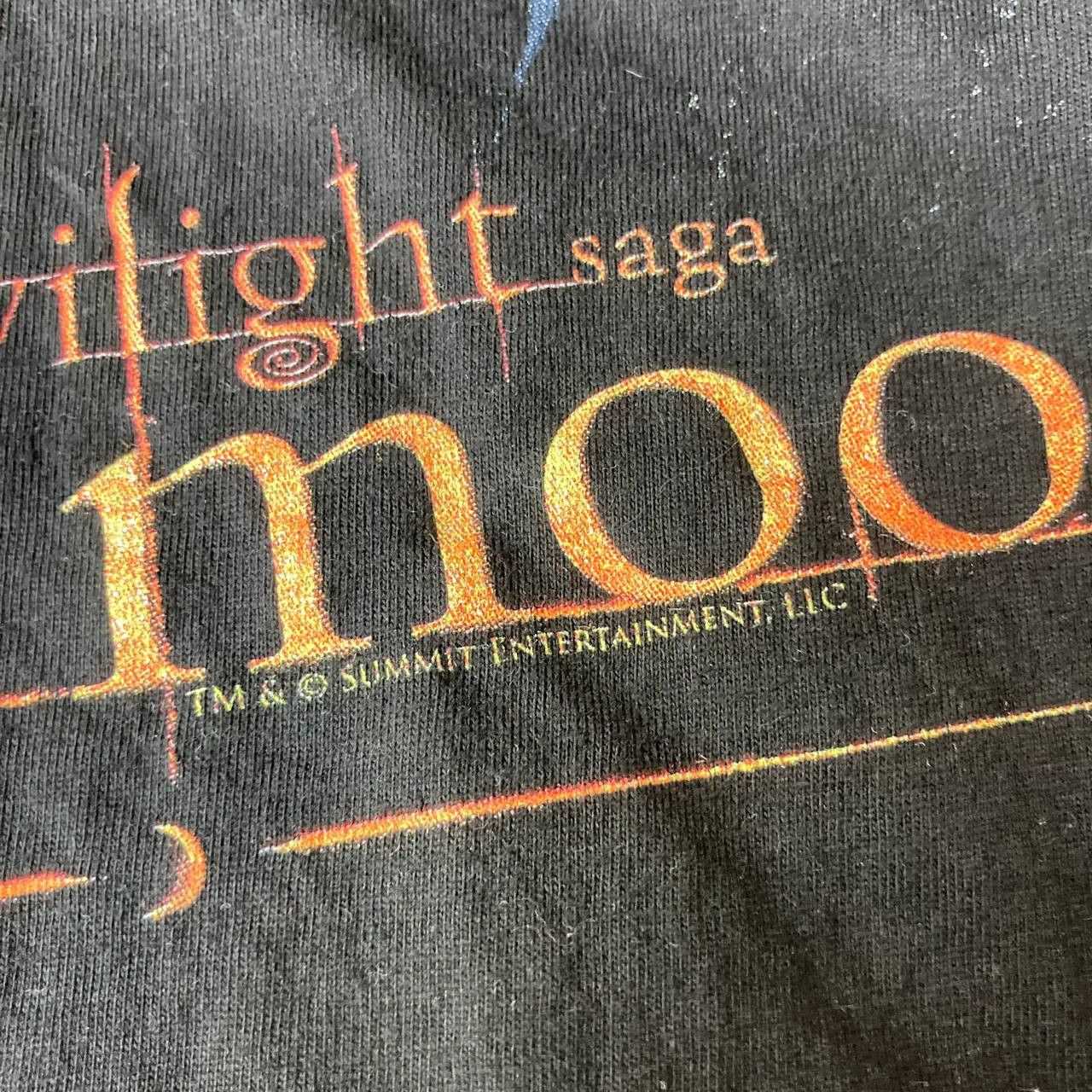 Arts & Science Y2K The Twilight New Moon Vampire Romantic Fantasy Movie Tee Size M / US 6-8 / IT 42-44 - 3 Thumbnail