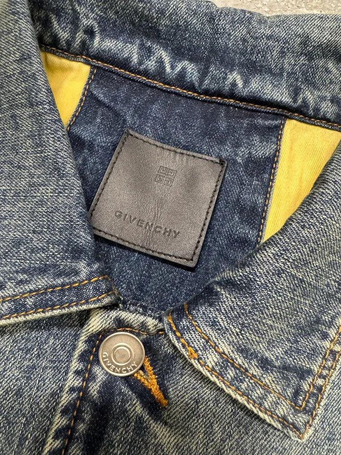 Givenchy Givenchy Reinforced Denim Jacket by Matthew Williams Size US M / EU 48-50 / 2 - 9 Thumbnail
