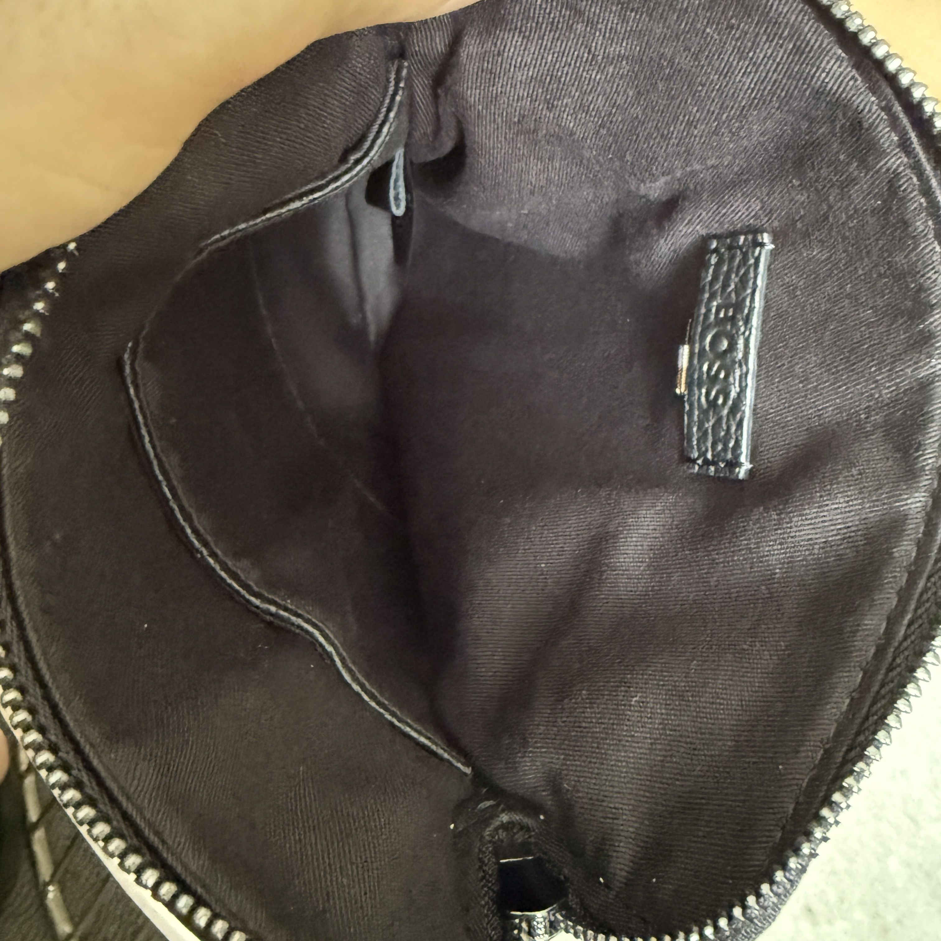 Hugo Boss HUGO BOSS Morval_S All Leather Zip Env_O Bag 50517985 Black Size ONE SIZE - 5 Thumbnail