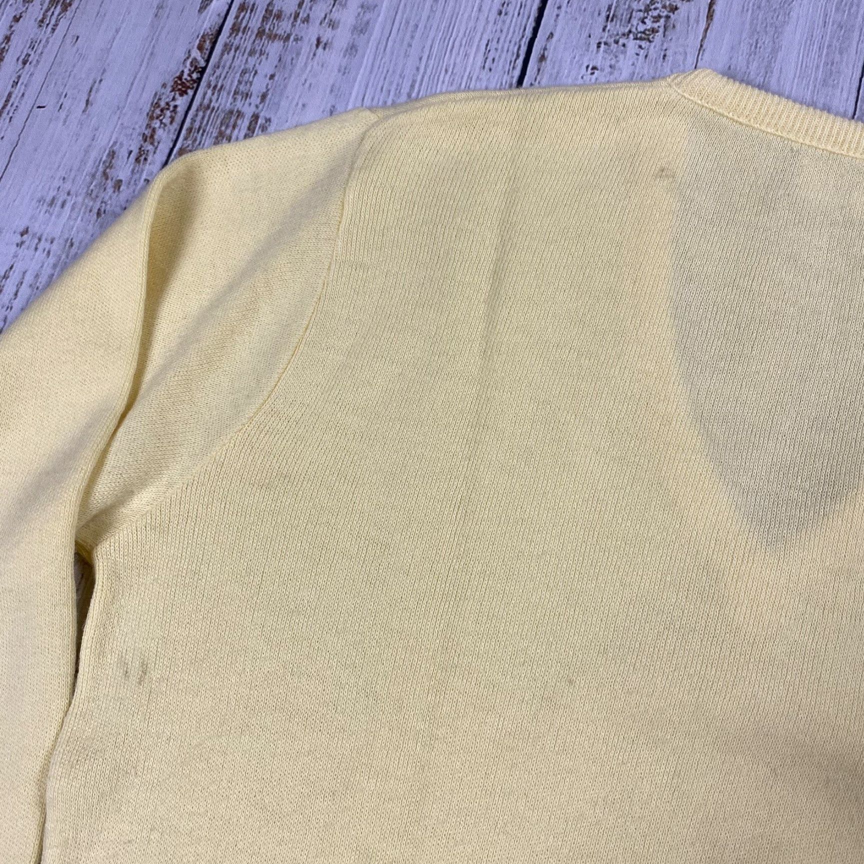 Vintage VINTAGE Puritan Sweater Mens L Yellow V-NECK 100% ORLON ACRYLIC PULLOVER Long Sleeve Knit Solid 90s Mens Size US L / EU 52-54 / 3 - 5 Thumbnail