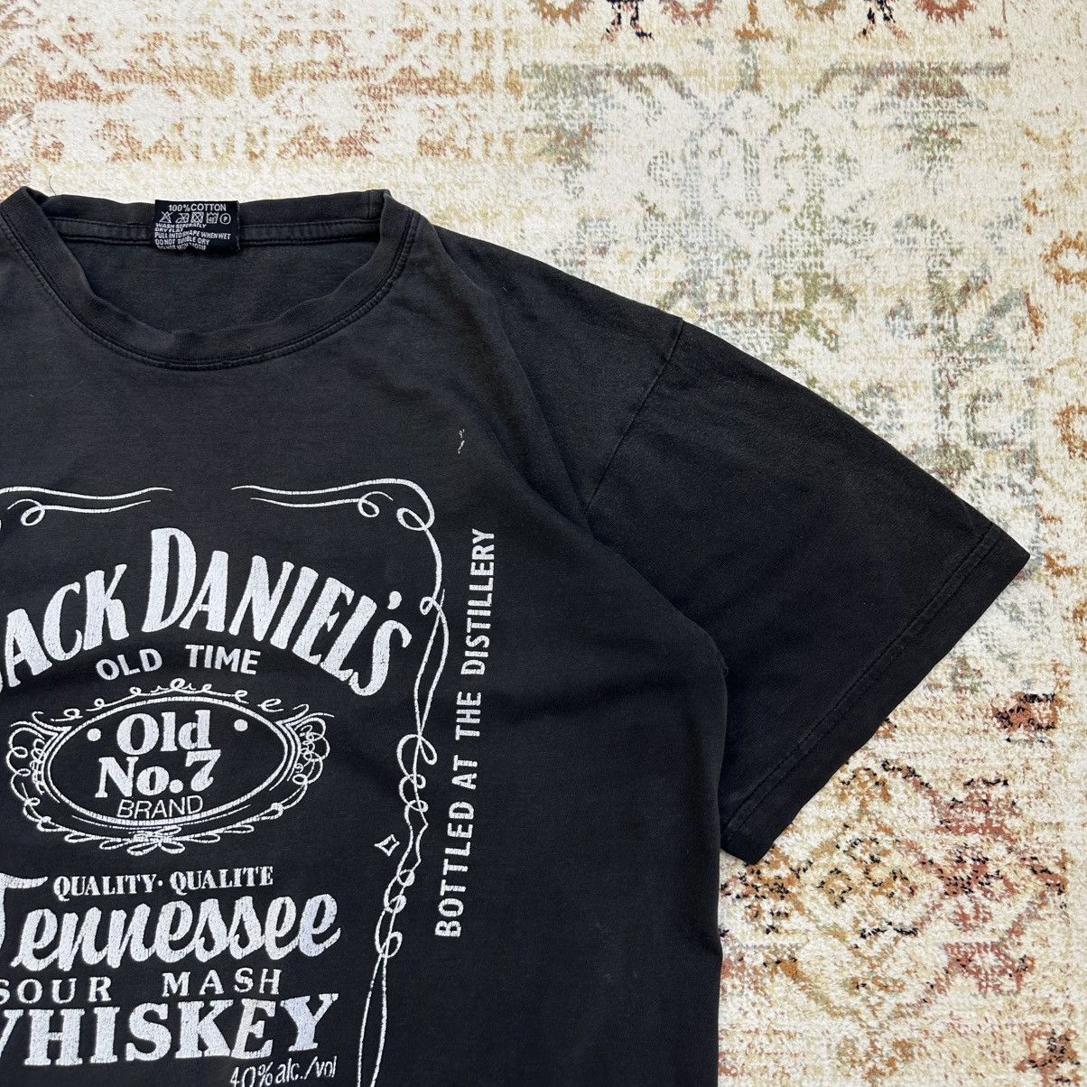 Vintage Vintage Adult Jack Daniel’s T-shirts Zip Crazy Fit Trashed Size US L / EU 52-54 / 3 - 5 Thumbnail