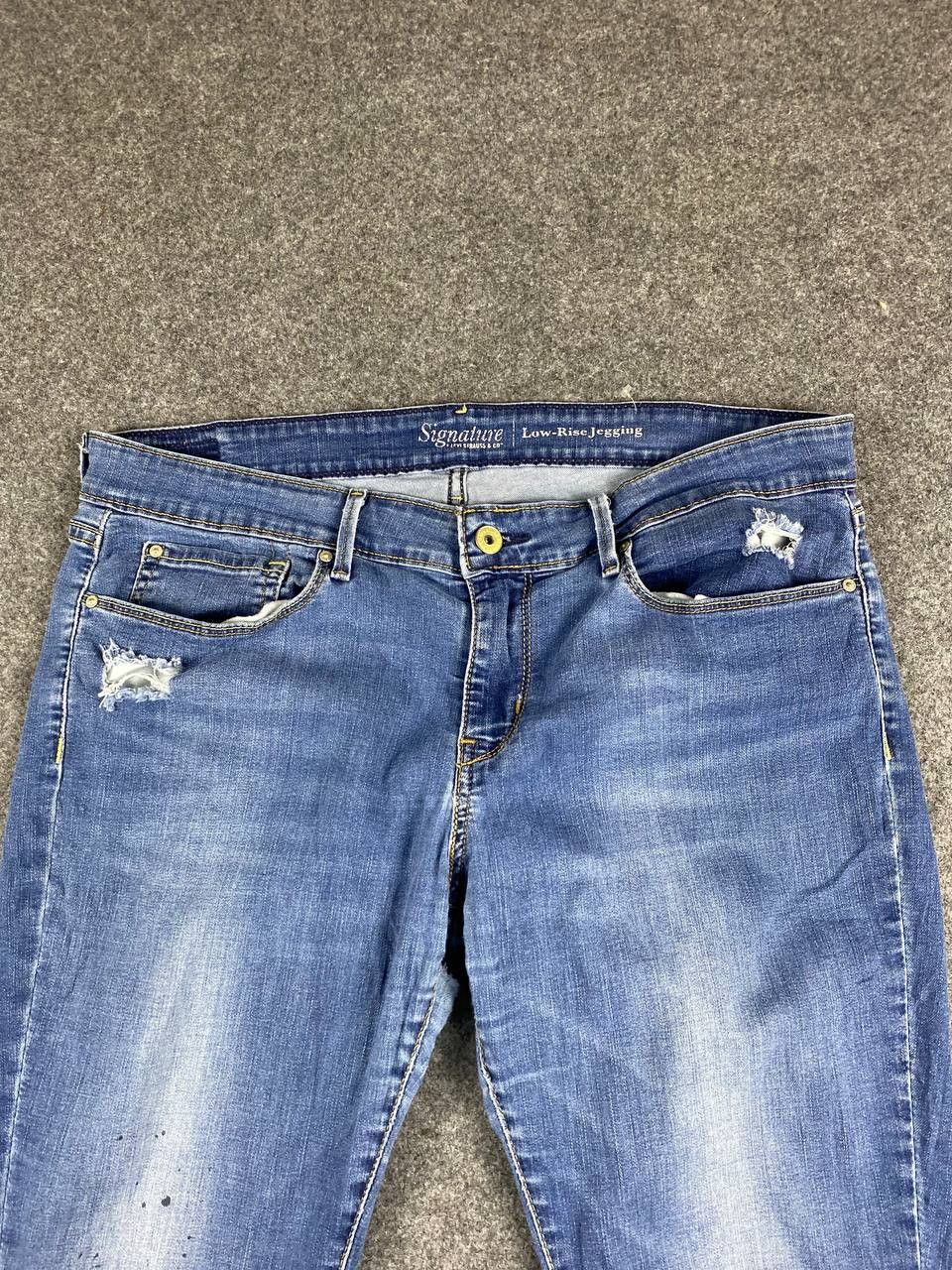 Levi's levis signature low rise jeggings distressed denim Size 37" - 9 Thumbnail