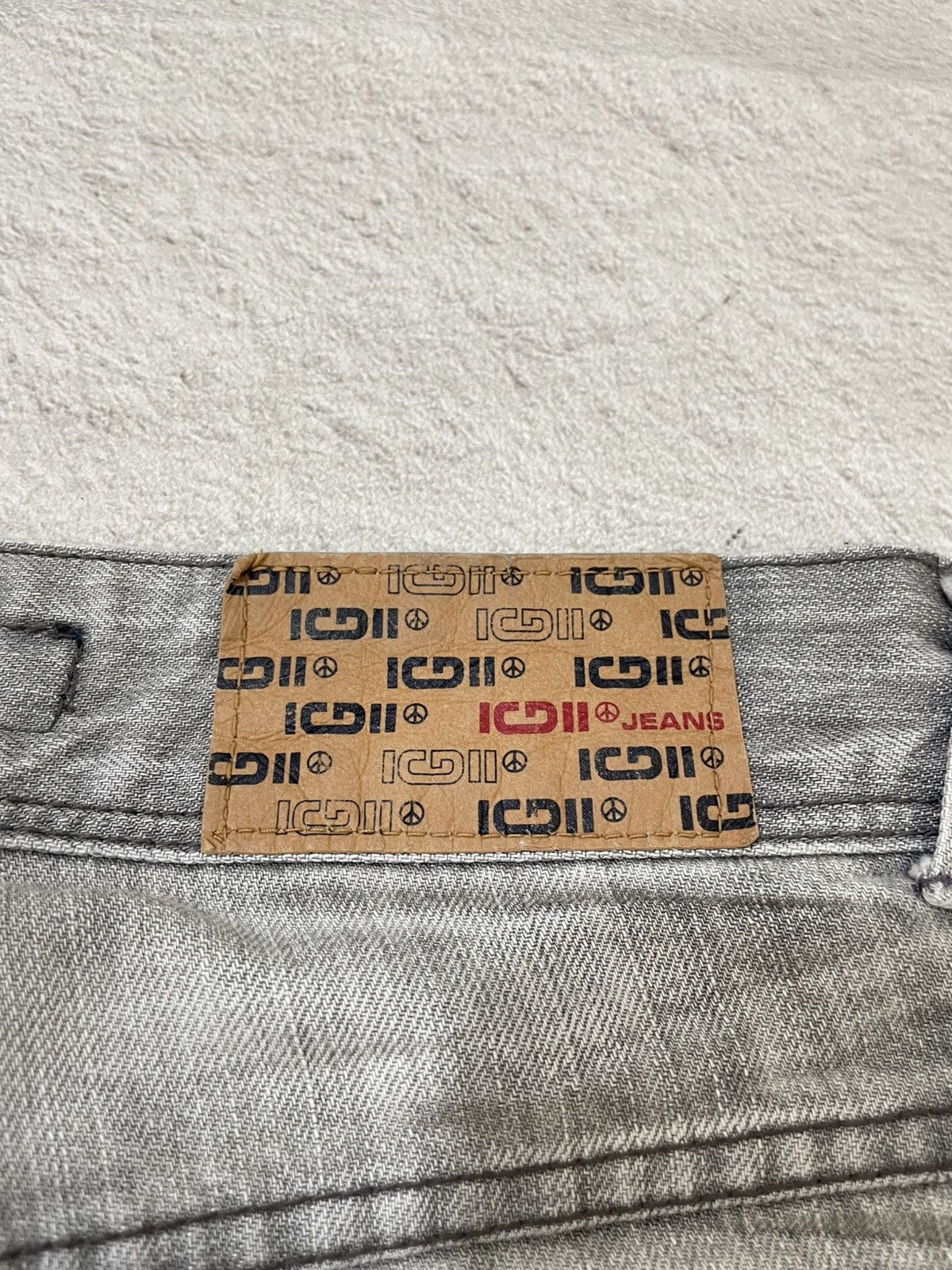 Japanese Brand 2000s IGII Y2K Washed Grey Denim Wide Leg Whiskered Fade Size US 28 / EU 44 - 12 Thumbnail