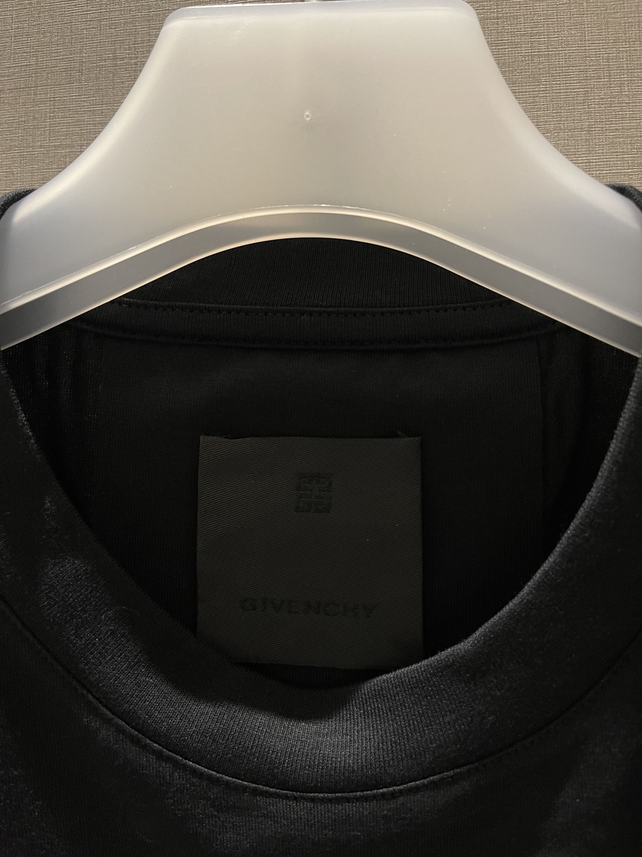 Givenchy Givenchy 4G Multicolour T Shirt Black Blue Size US L / EU 52-54 / 3 - 5 Thumbnail
