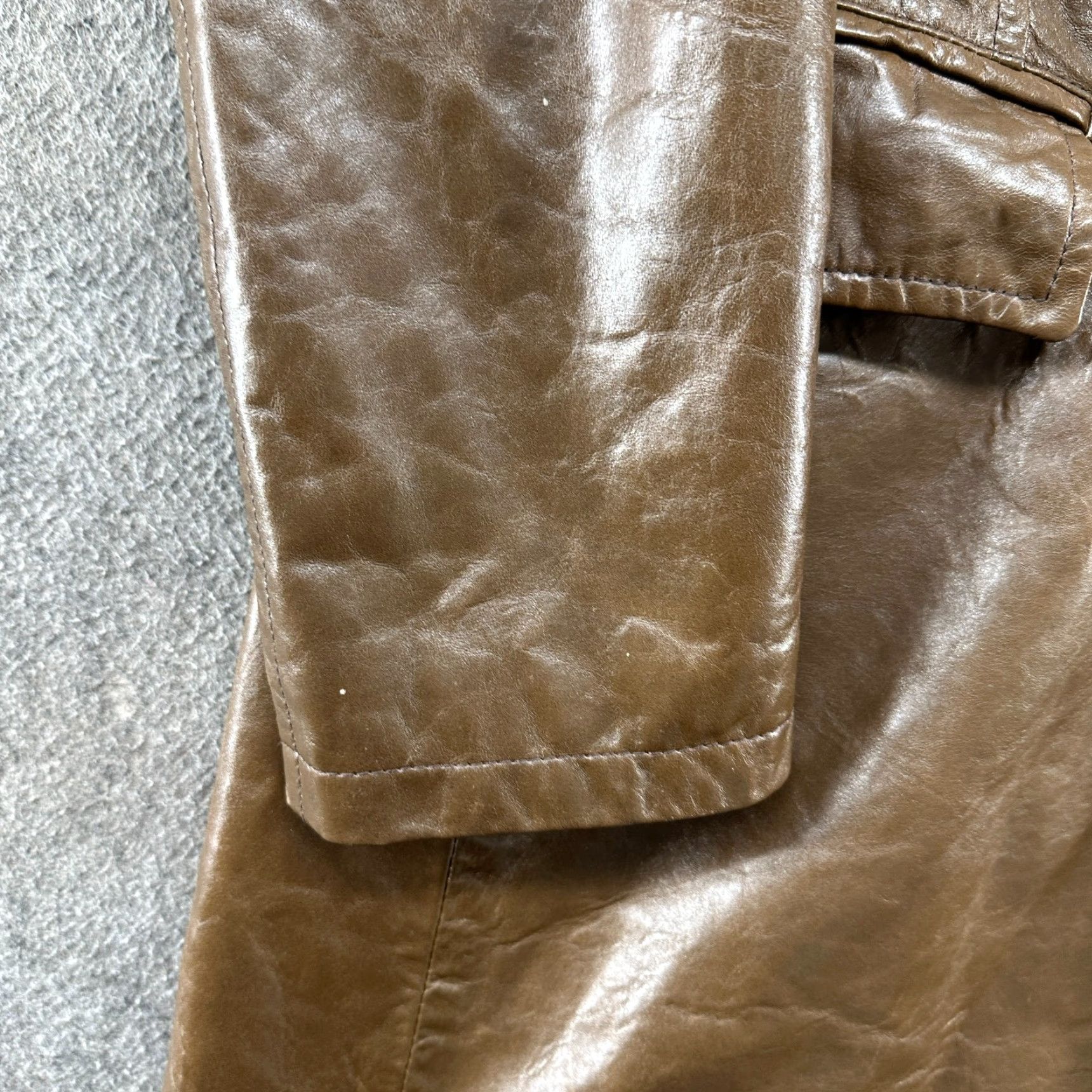 Vintage VINTAGE Compagnia Delle Pelli Coat Mens 40 Brown Overcoat Leather Long Button Jacket Casual Winter 40 Mens Brown Regular Vintage Size US XXS / EU 40 - 4 Thumbnail