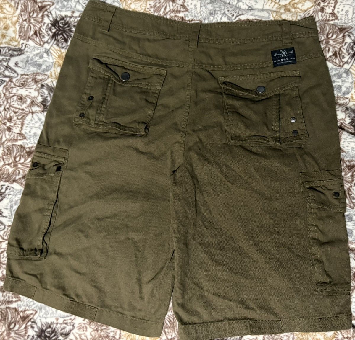 Marc Ecko × Vintage Baggy Mark Ecko Cut and Sew Cargo shorts Size US 36 / EU 52 - 2 Thumbnail